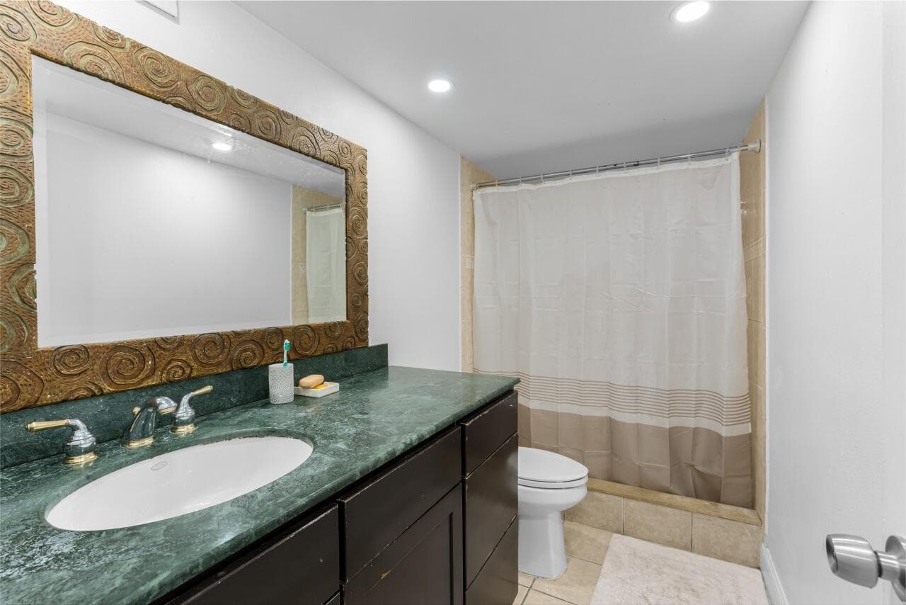 6301 N Falls Cir Drive 307, Lauderhill, FL 33319 — photo 25 of 37