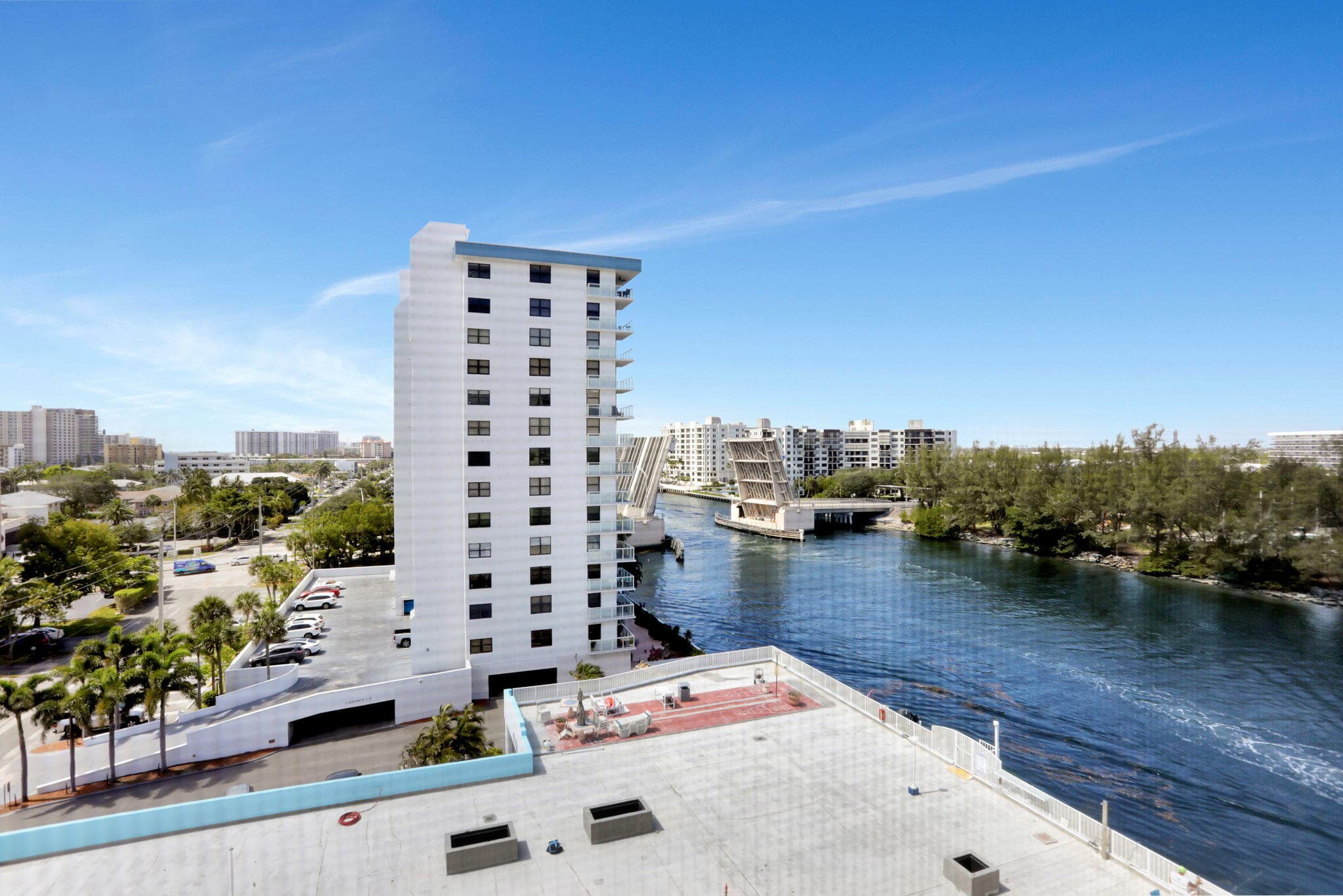 1505 N Riverside Drive 802, Pompano Beach, FL 33062 — photo 2 of 8