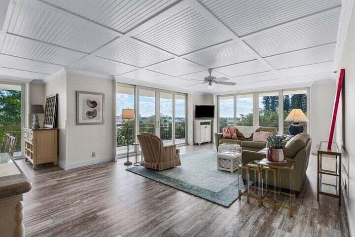 901 E Camino Real 5d, Boca Raton, FL 33432 — photo 5 of 42