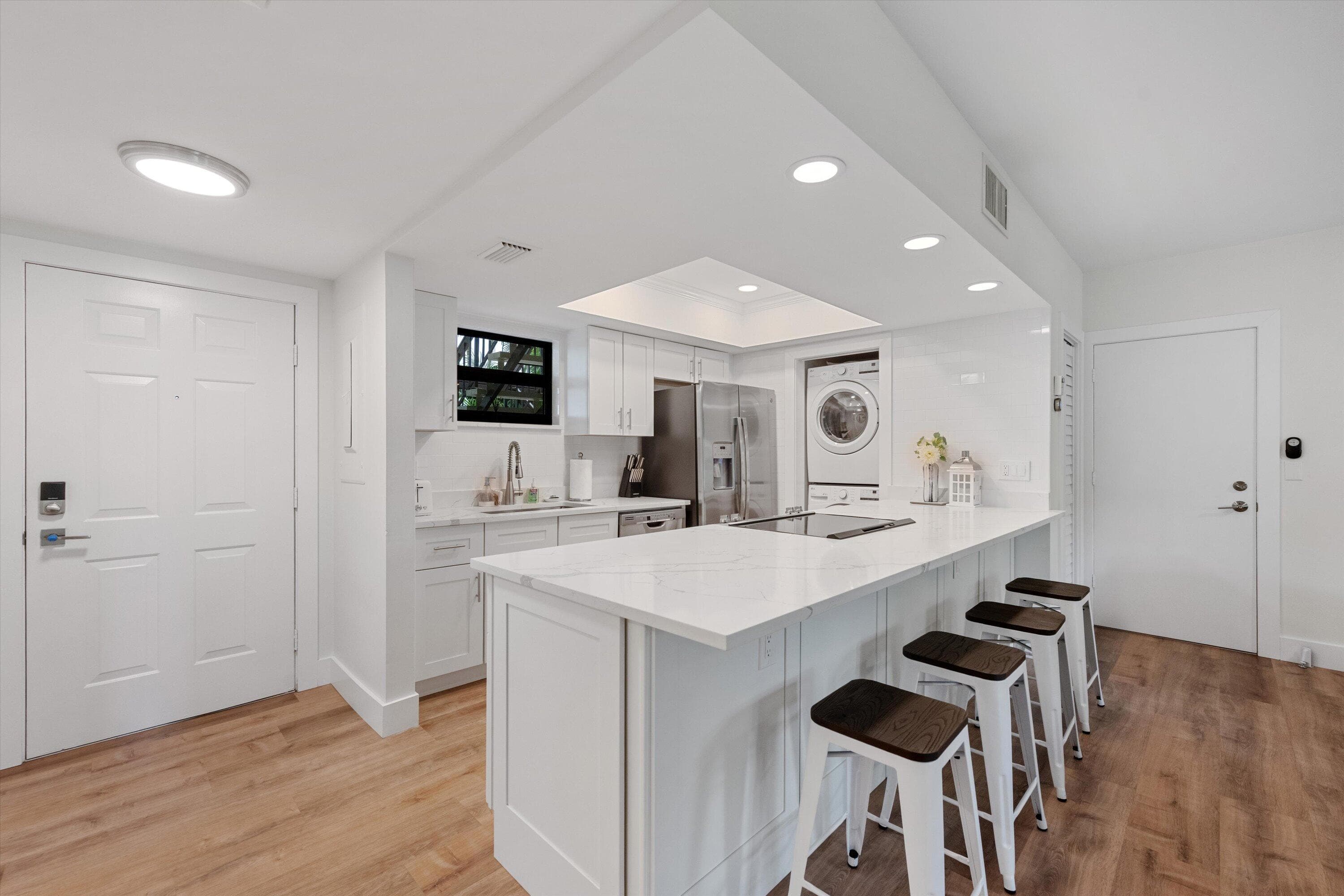 13334 Polo Club Road 240, Wellington, FL 33414 — photo 1 of 34