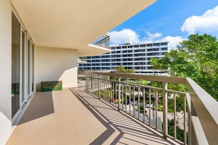 901 E Camino Real 5d, Boca Raton, FL 33432 — photo 31 of 42