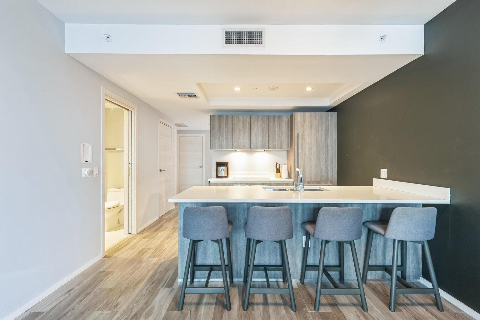 801 S Miami Avenue 3607, Miami, FL 33130 — photo 13 of 38