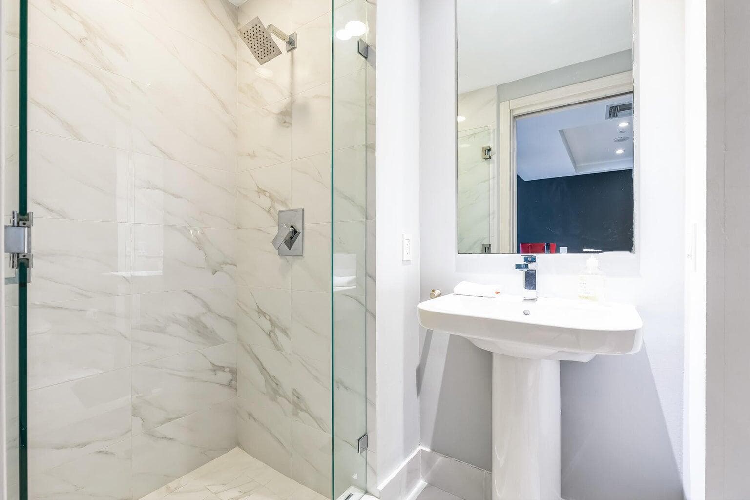 801 S Miami Avenue 3607, Miami, FL 33130 — photo 23 of 38