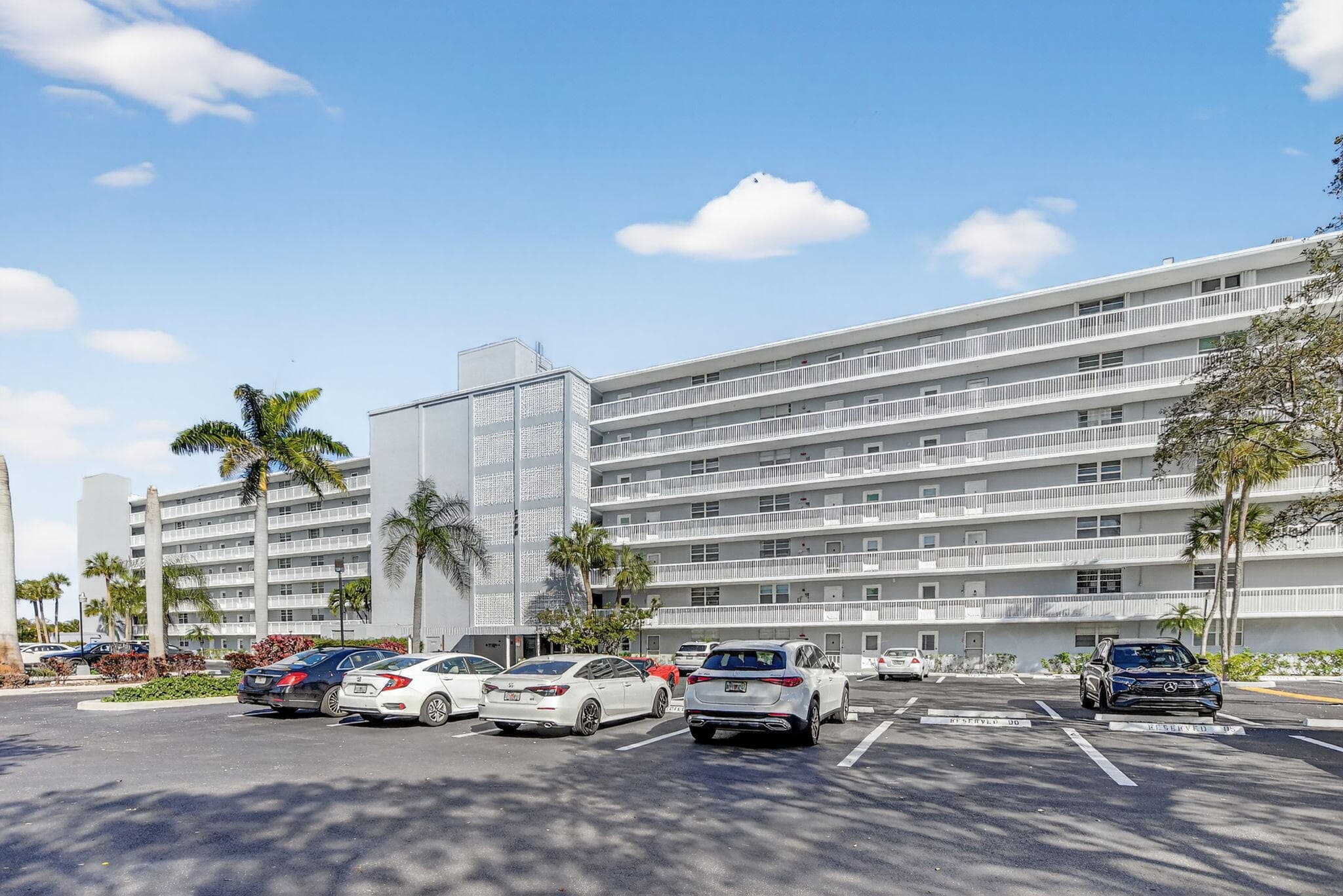 5700 NW 2nd Avenue Apt 711, Boca Raton, FL 33487 — photo 33 of 34