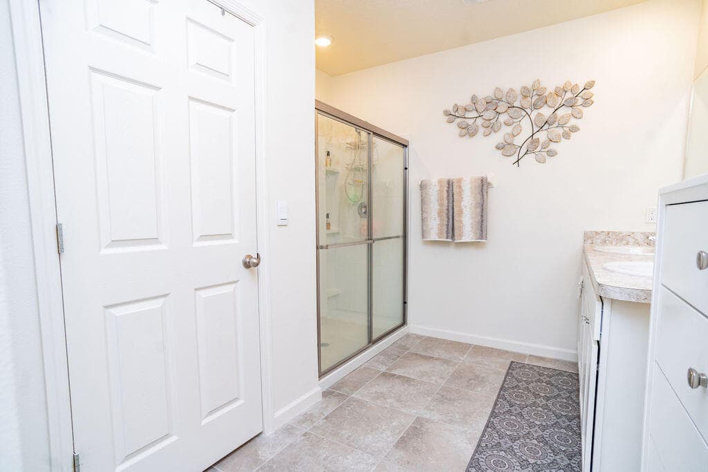 6560 Canterbridge Drive, Vero Beach, FL 32967 — photo 31 of 48