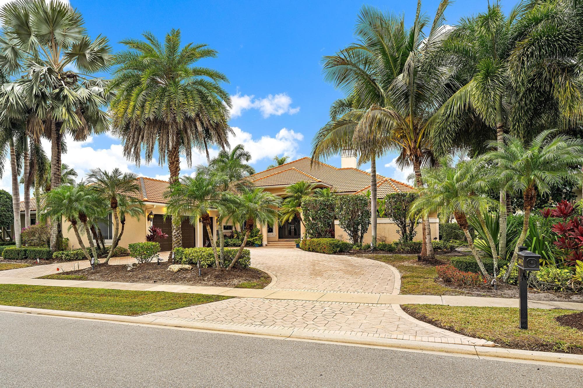 8412 Egret Meadow Lane, West Palm Beach, FL 33412 — photo 2 of 97
