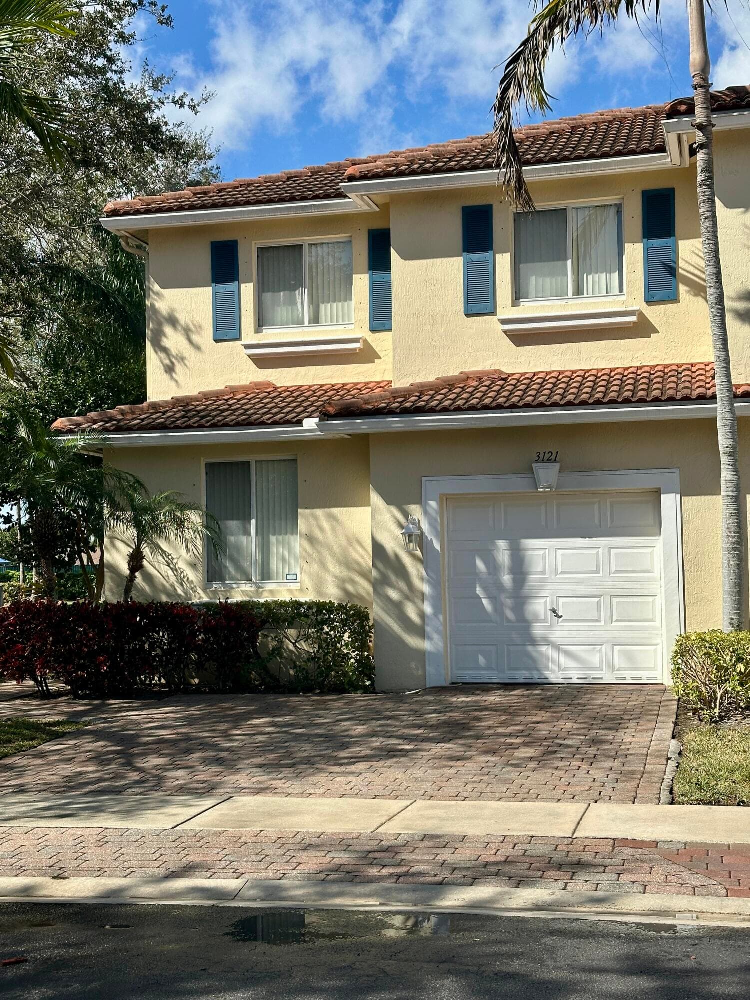 3121 N Evergreen Circle, Boynton Beach, FL 33426 — photo 1 of 35