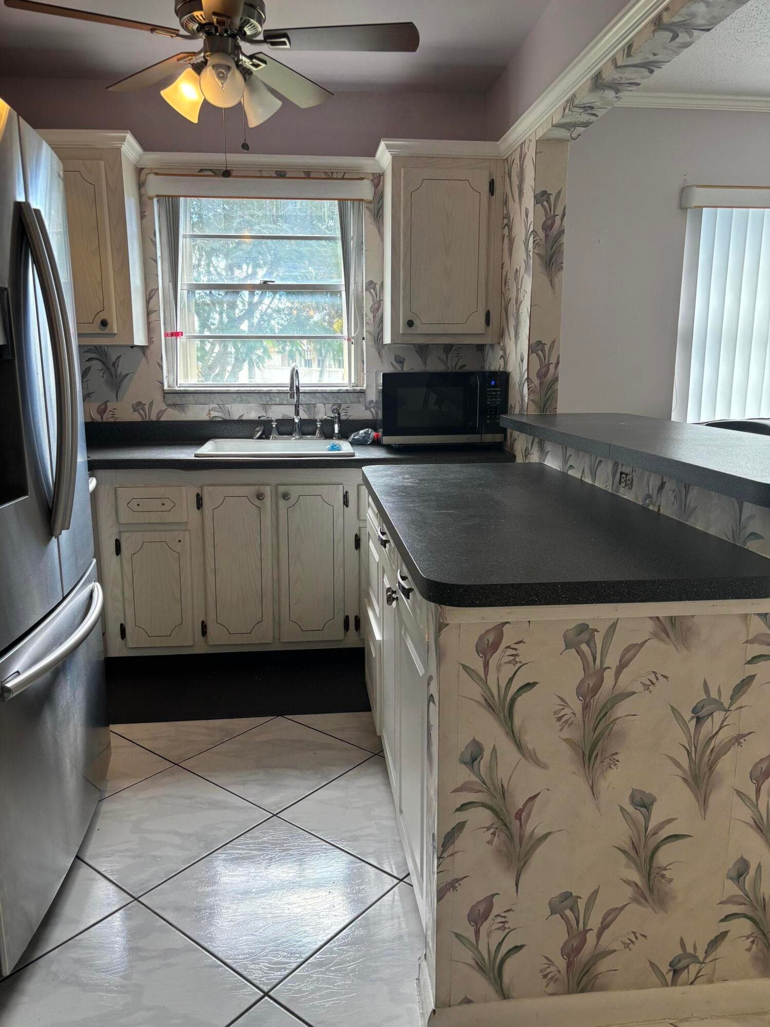 81 Windsor D, West Palm Beach, FL 33417 — photo 10 of 18