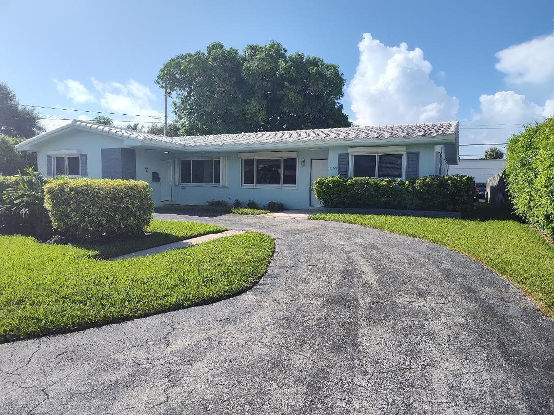 2248 NE 37th Street, Lighthouse Point, FL 33064 — photo 1 of 19
