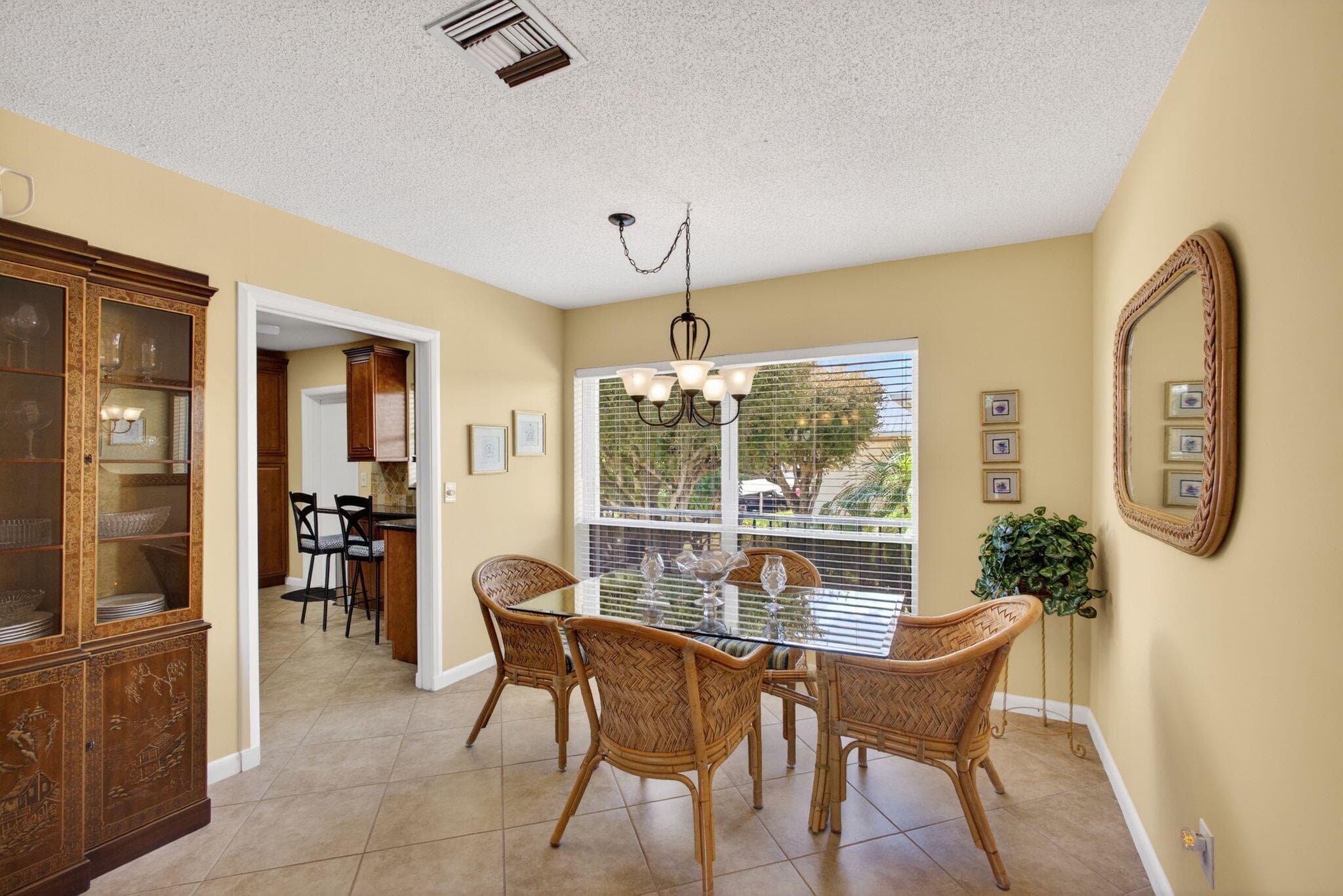 17 SE Turtle Creek Drive Unit D, Jupiter, FL 33469 — photo 8 of 36