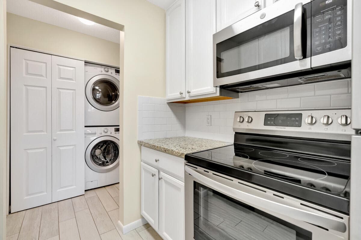 150 Pineview Road B2, Jupiter, FL 33469 — photo 10 of 13