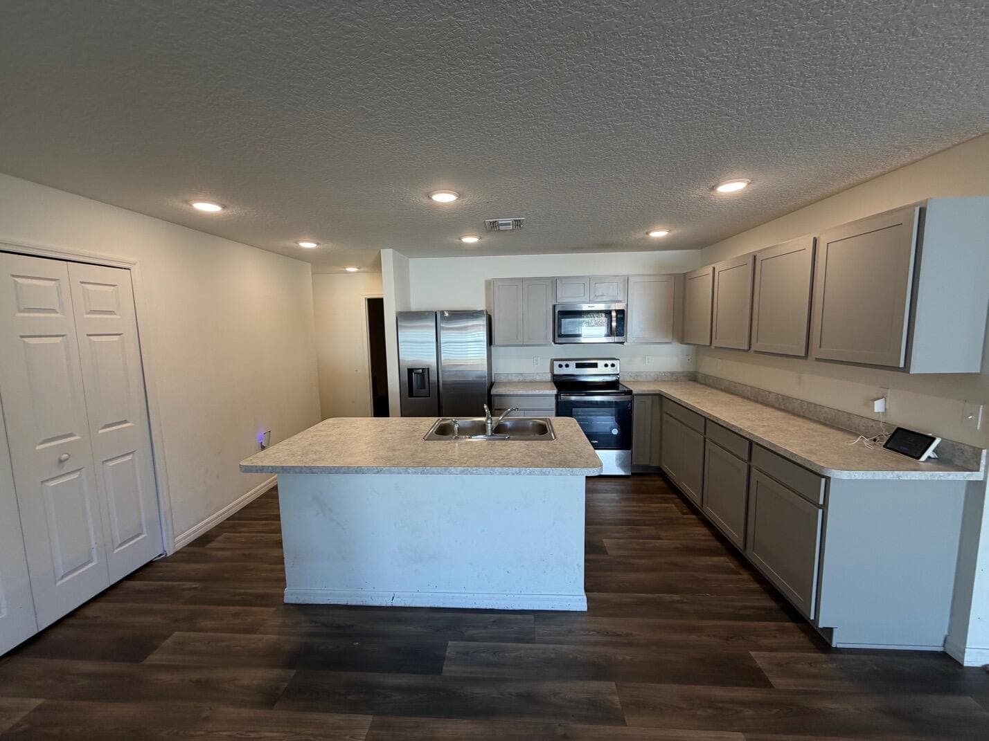 2143 SE Trillo Street, Port St. Lucie, FL 34952 — photo 10 of 32