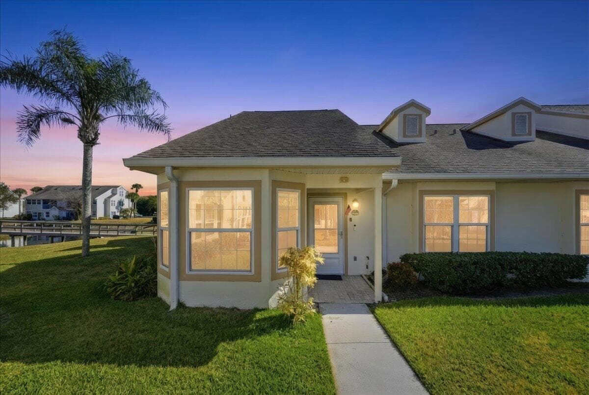 1827 Aynsley Way 5, Vero Beach, FL 32966 — photo 32 of 43