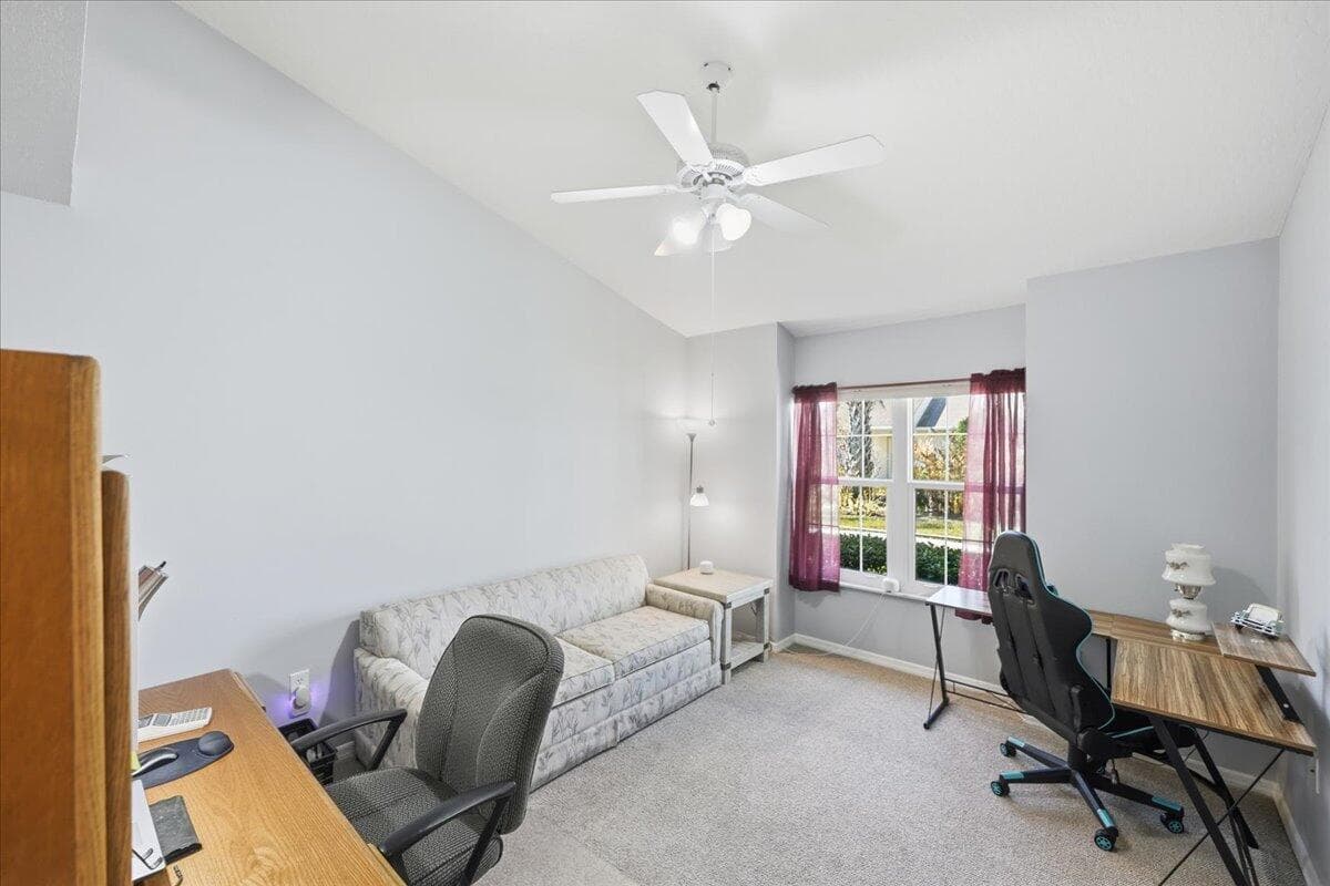 1827 Aynsley Way 5, Vero Beach, FL 32966 — photo 20 of 43