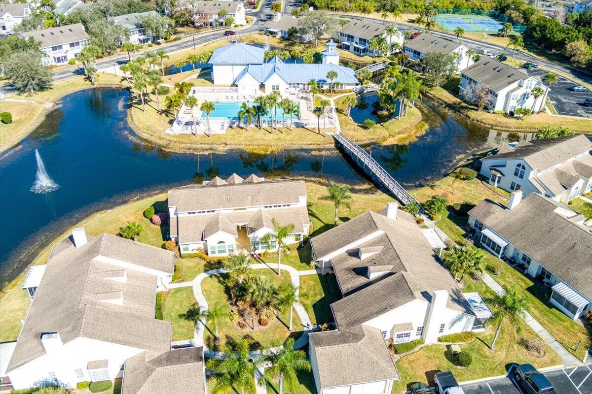 1827 Aynsley Way 5, Vero Beach, FL 32966 — photo 35 of 43
