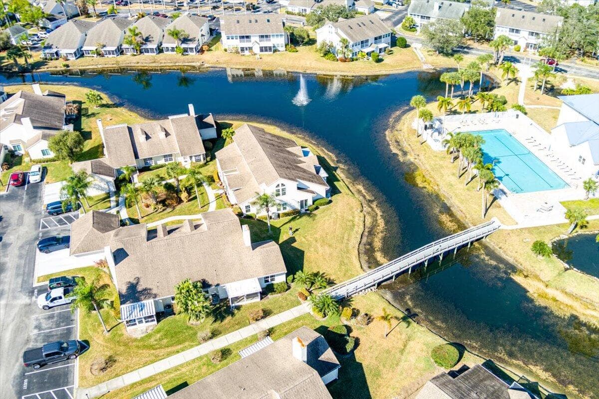 1827 Aynsley Way 5, Vero Beach, FL 32966 — photo 42 of 43