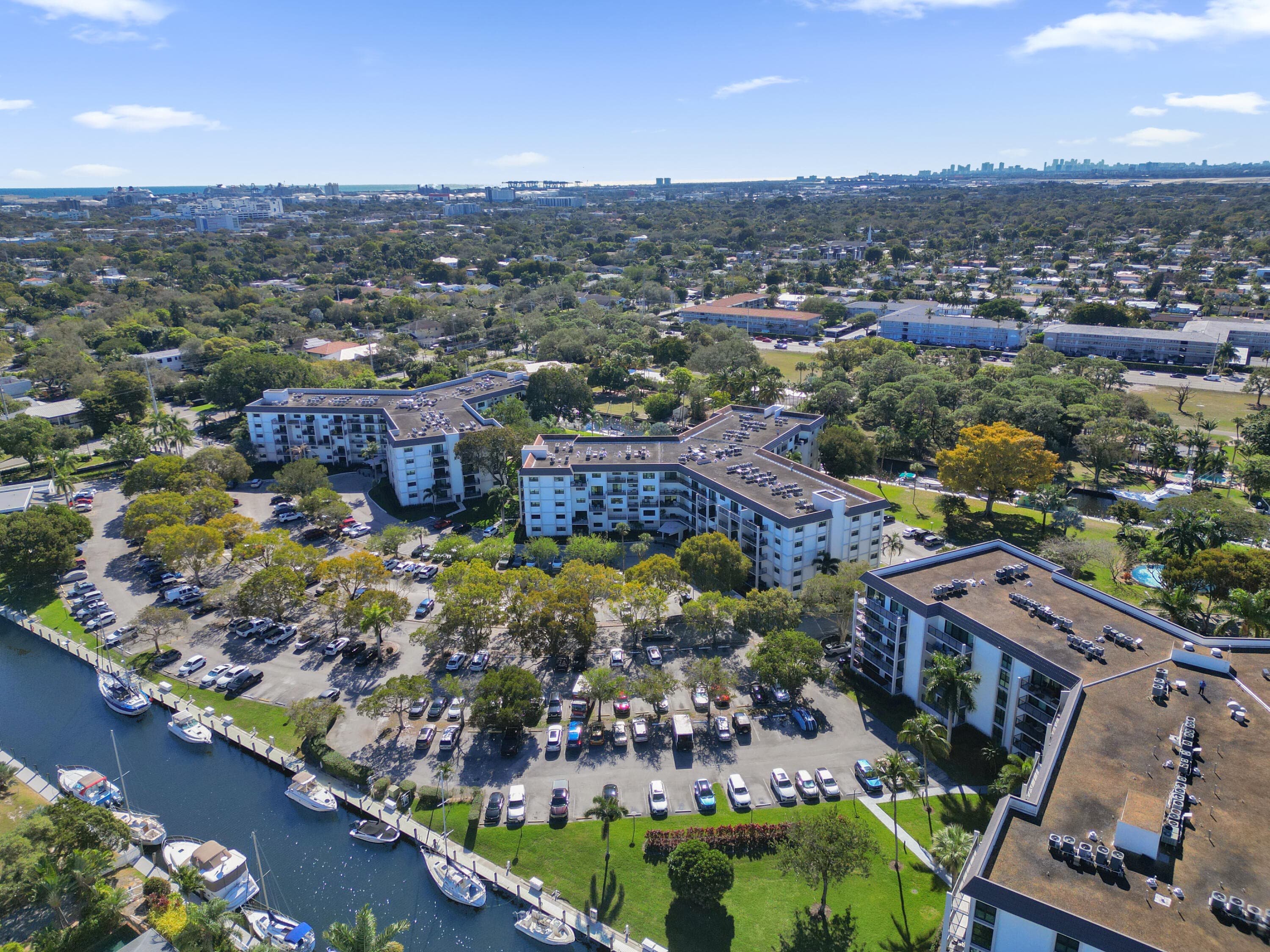1000 River Reach Drive 423, Fort Lauderdale, FL 33315 — photo 36 of 44
