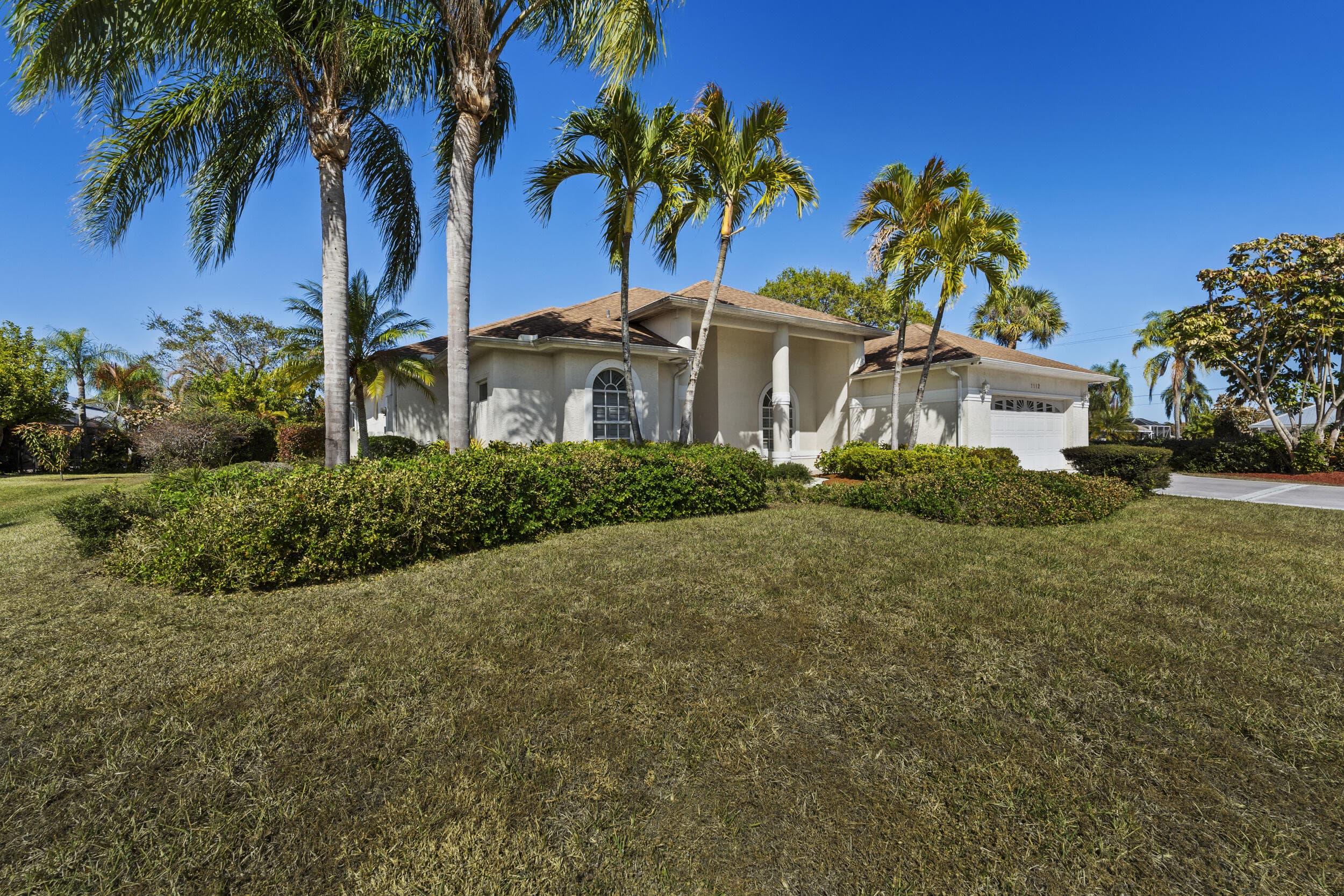 1112 SE Strathmore Drive, Port St. Lucie, FL 34952 — photo 10 of 58
