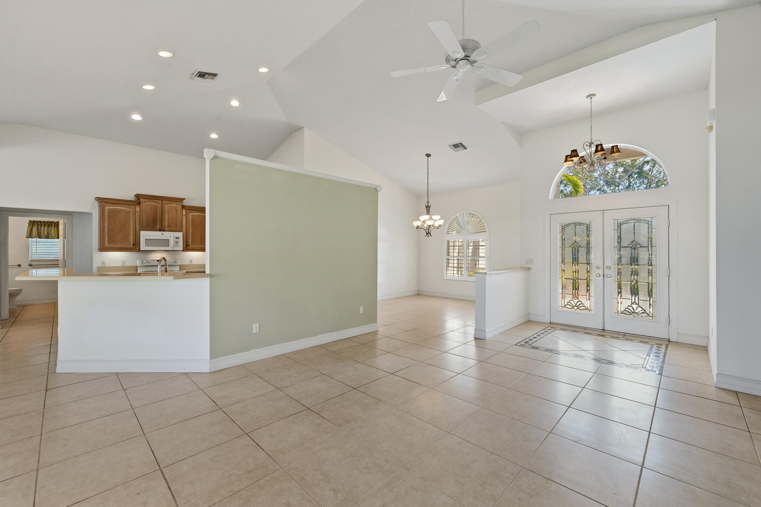 1112 SE Strathmore Drive, Port St. Lucie, FL 34952 — photo 15 of 58