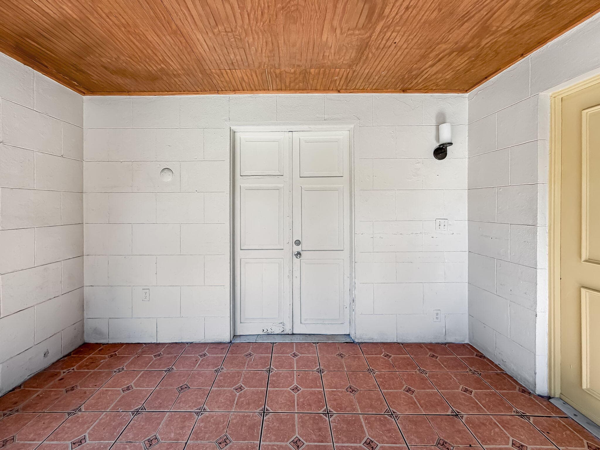 619 30th Street, West Palm Beach, FL 33407 — photo 10 of 62