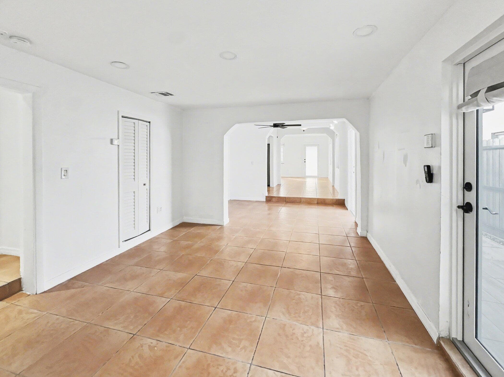 5181 NW 4th Terrace, Miami, FL 33126 — photo 6 of 20