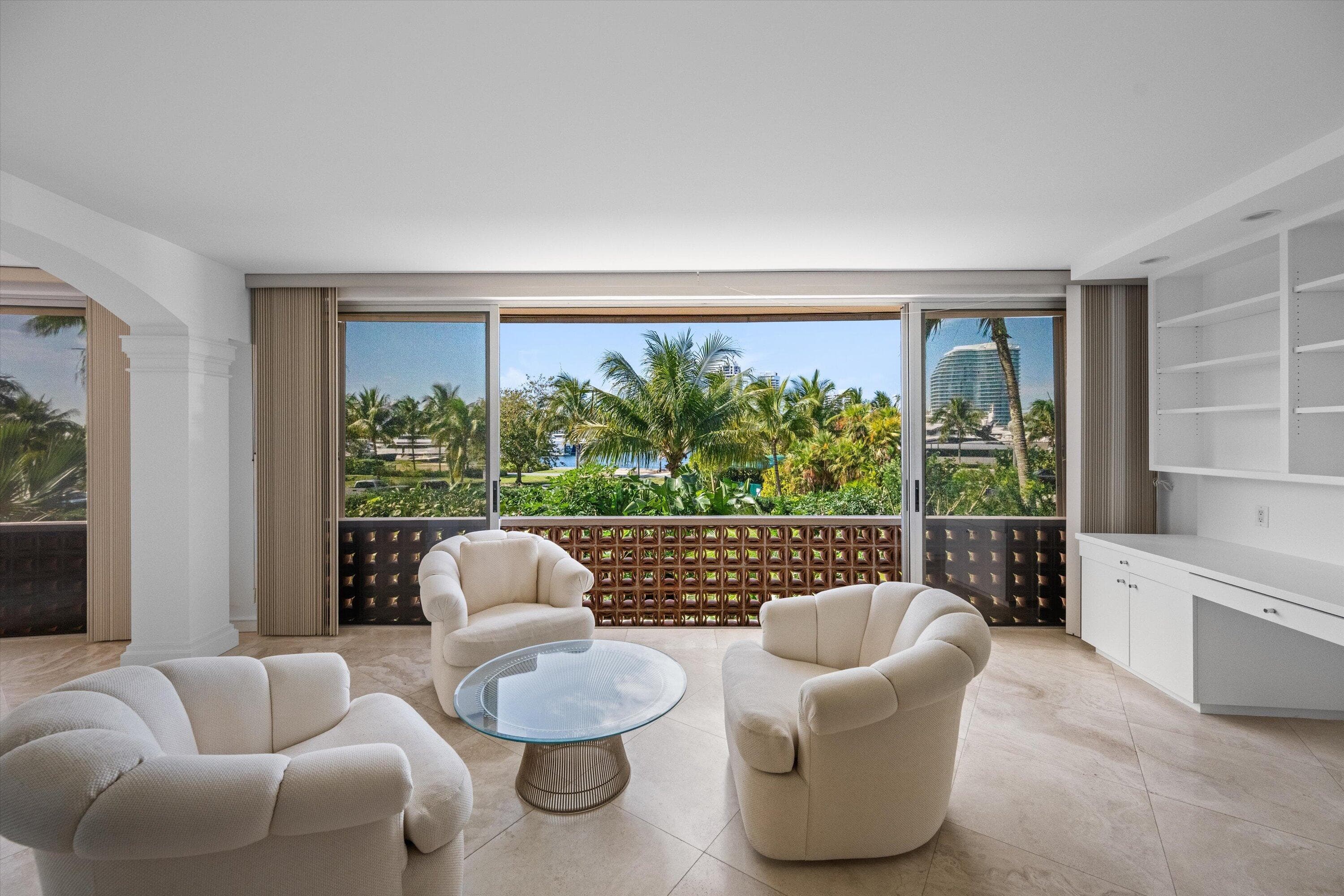 369 S Lake Drive 2e, Palm Beach, FL 33480 — photo 14 of 25