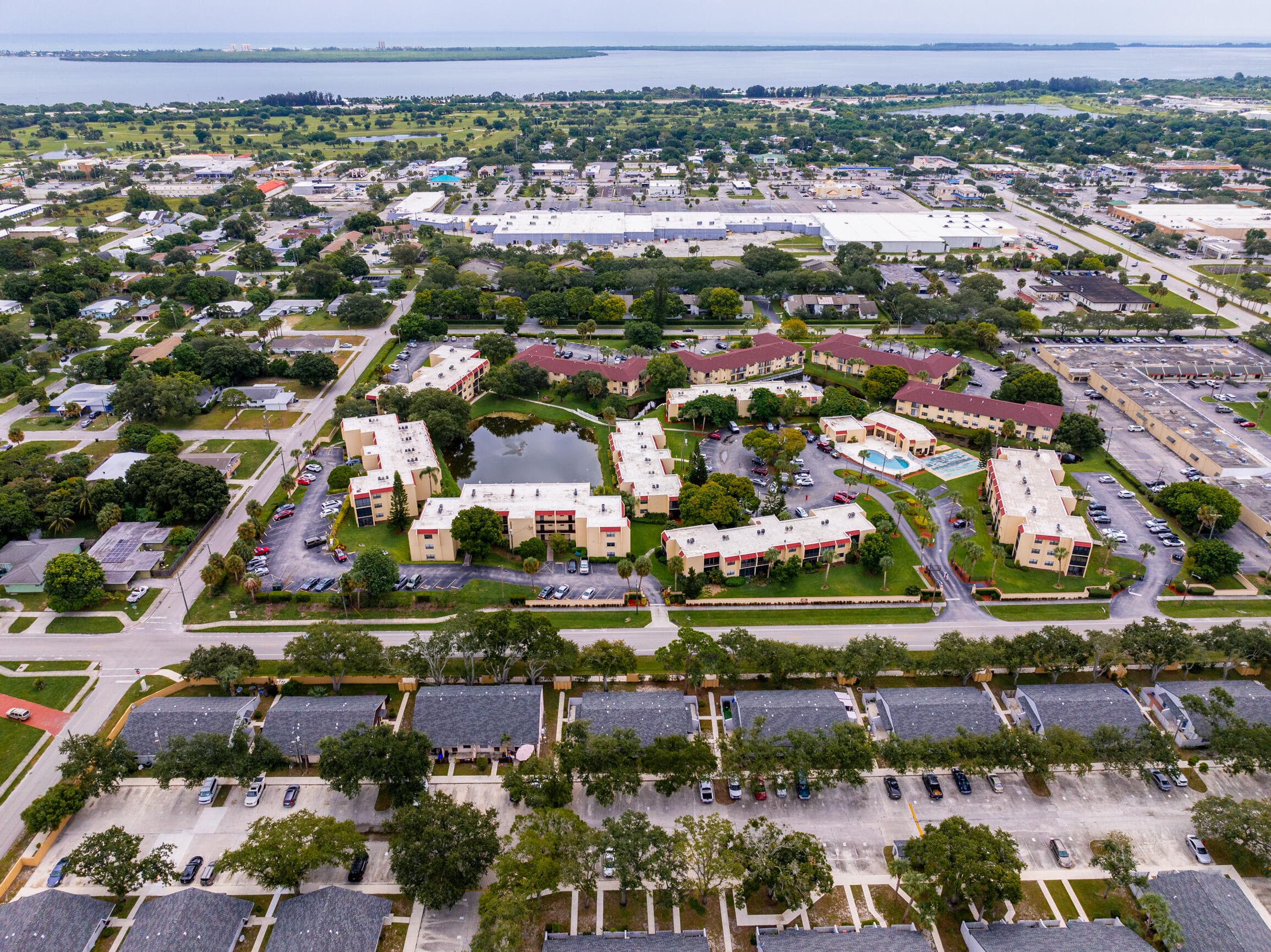 2007 Oleander Boulevard Apt D, Fort Pierce, FL 34950 — photo 36 of 41