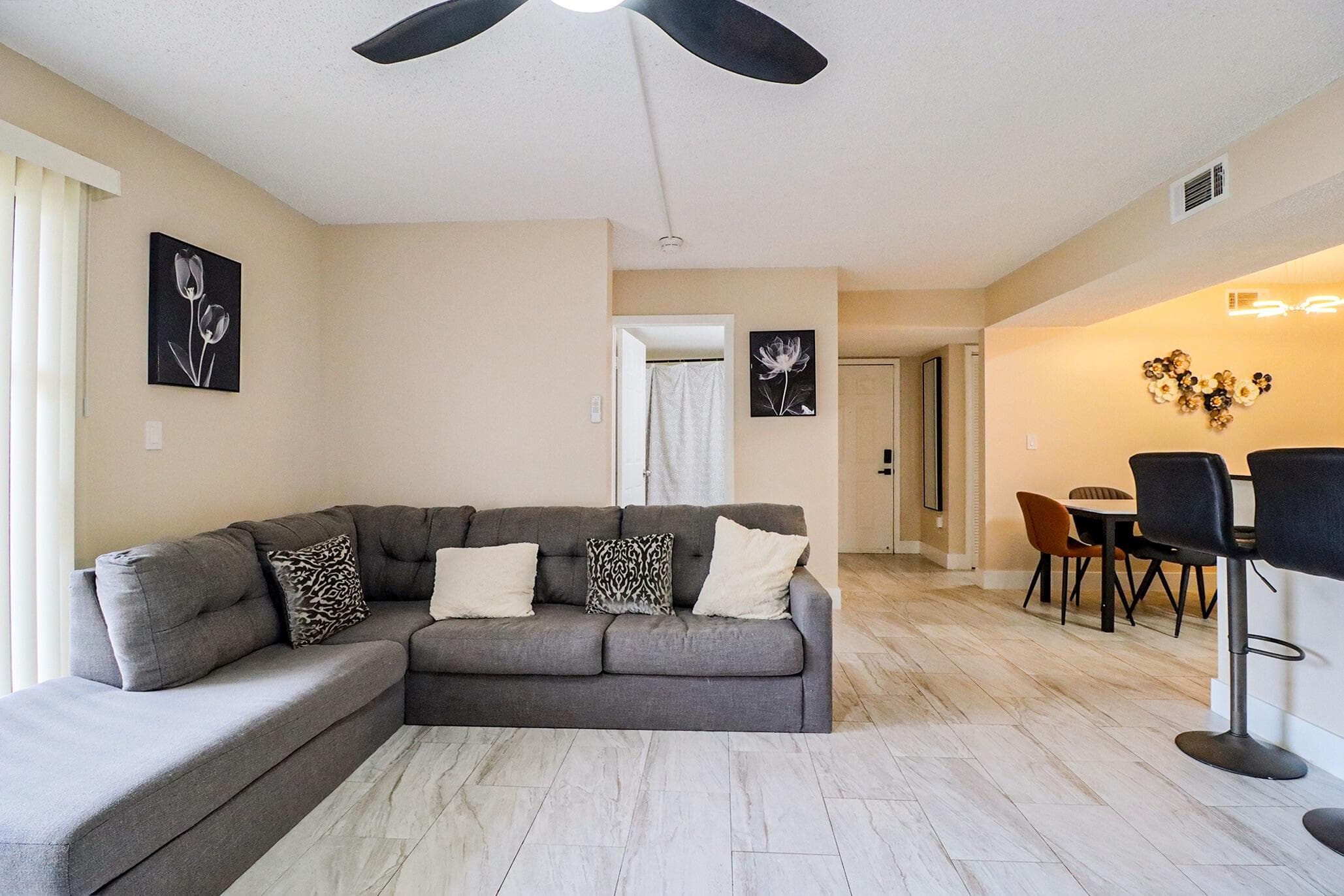 450 Palm Circle 106, Pembroke Pines, FL 33025 — photo 20 of 87