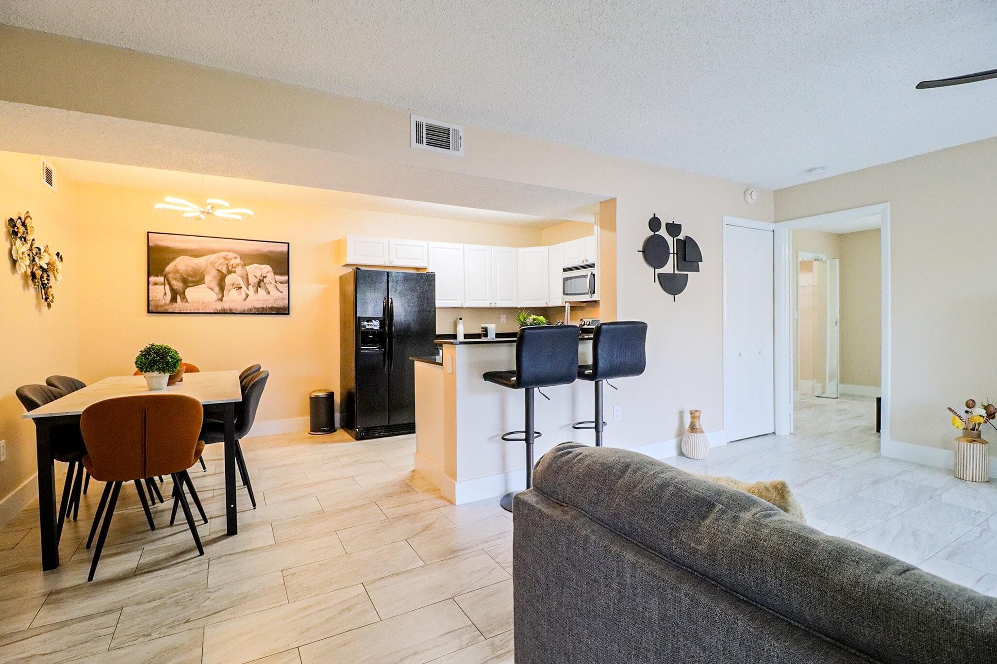 450 Palm Circle 106, Pembroke Pines, FL 33025 — photo 28 of 87