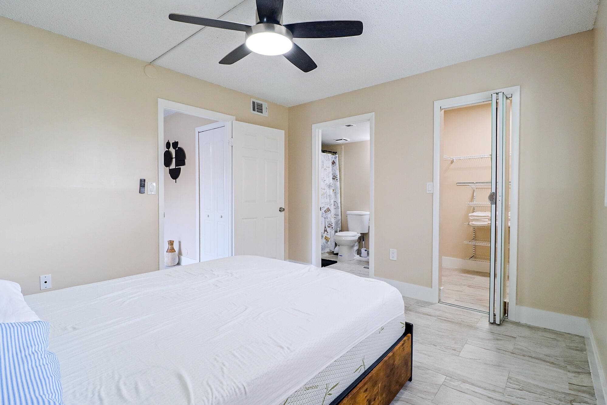 450 Palm Circle 106, Pembroke Pines, FL 33025 — photo 41 of 87