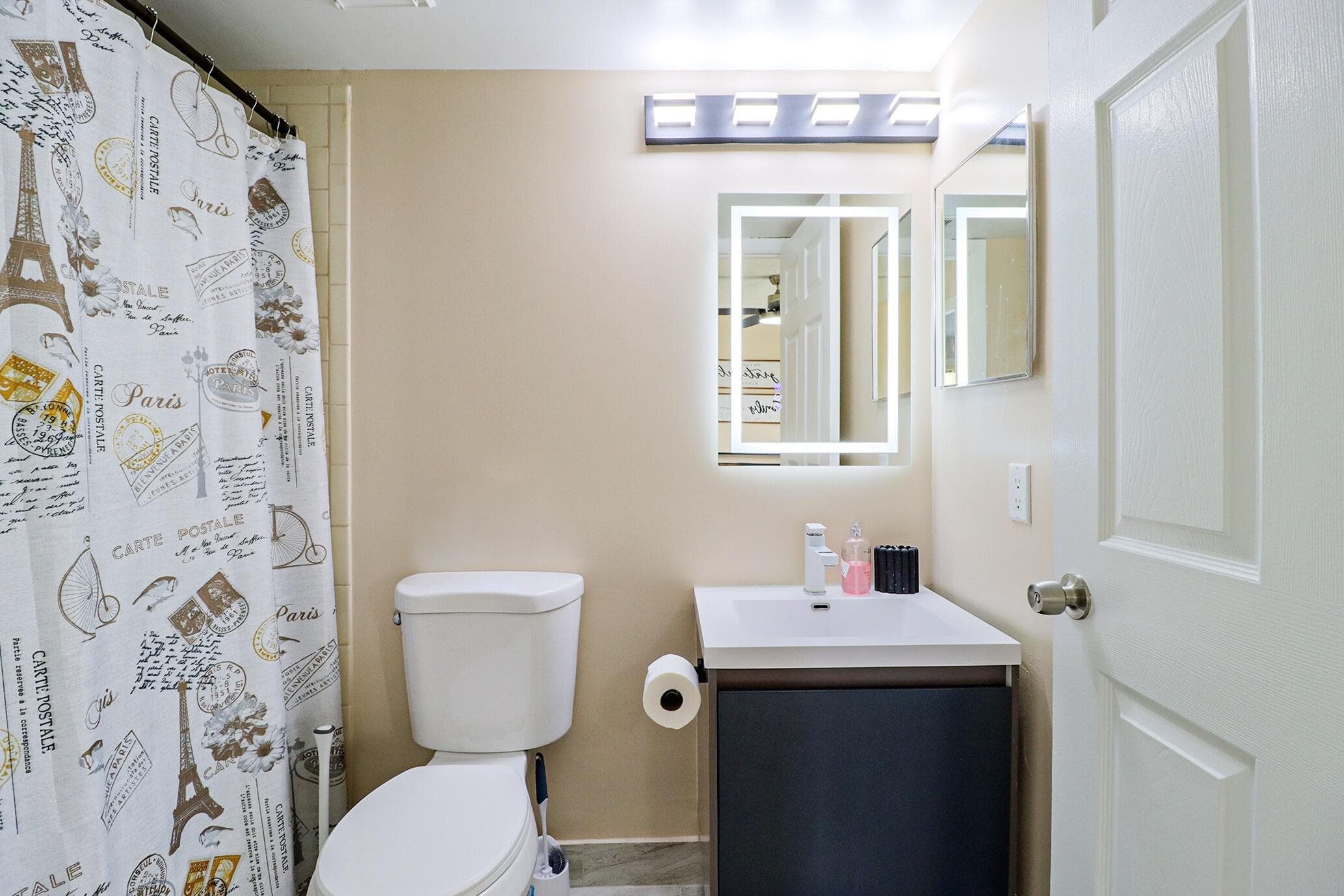 450 Palm Circle 106, Pembroke Pines, FL 33025 — photo 44 of 87