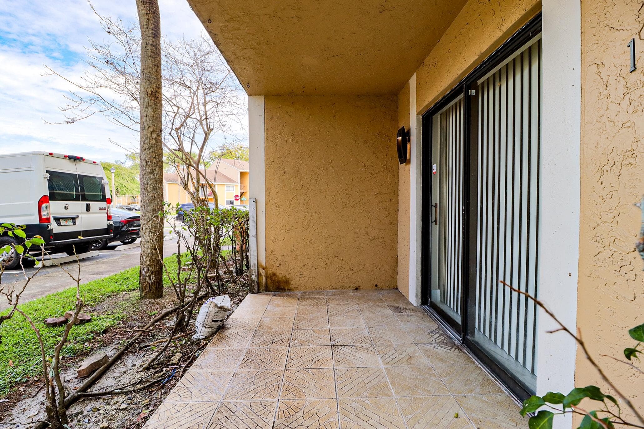 450 Palm Circle 106, Pembroke Pines, FL 33025 — photo 52 of 87