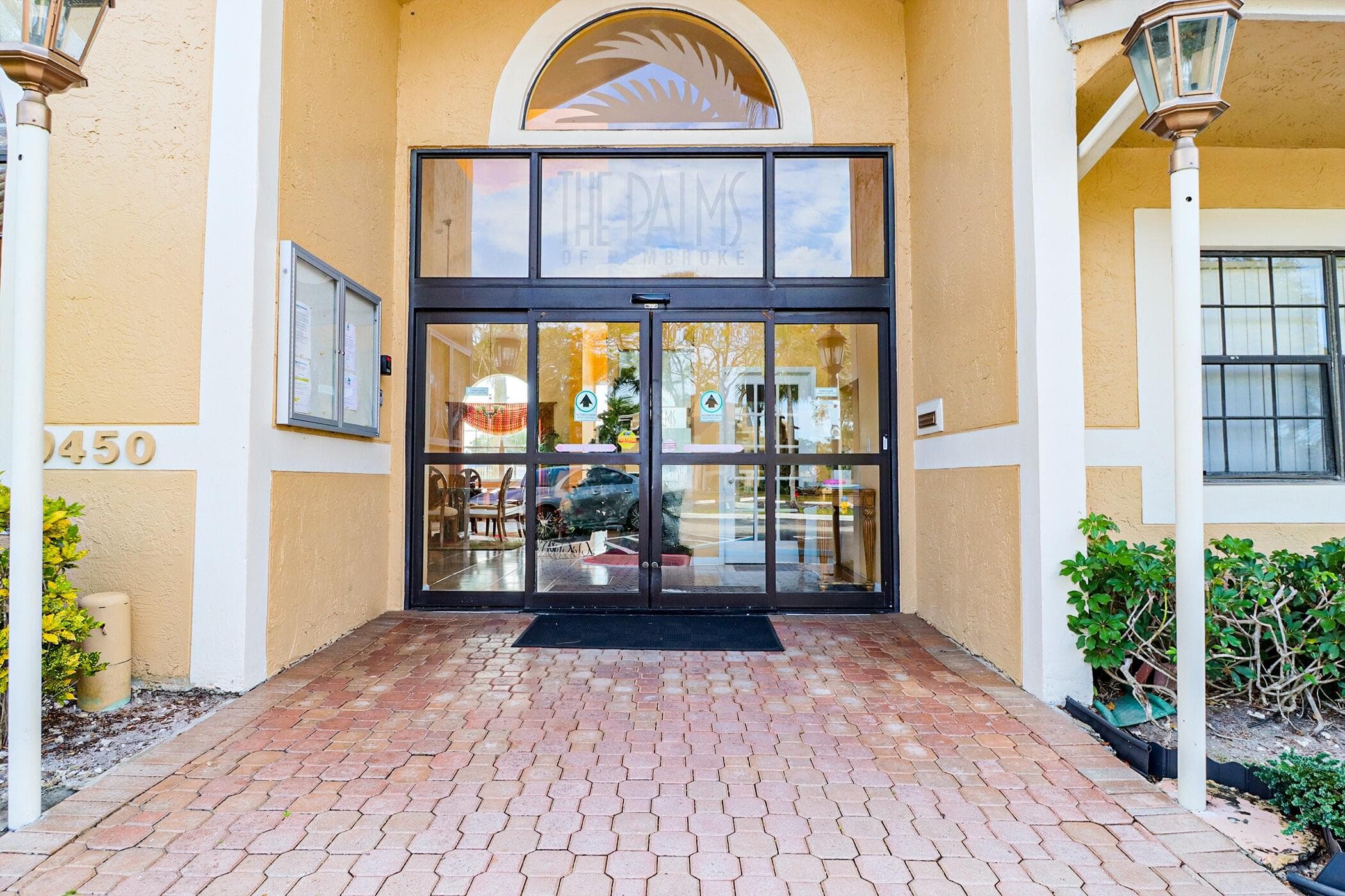 450 Palm Circle 106, Pembroke Pines, FL 33025 — photo 56 of 87