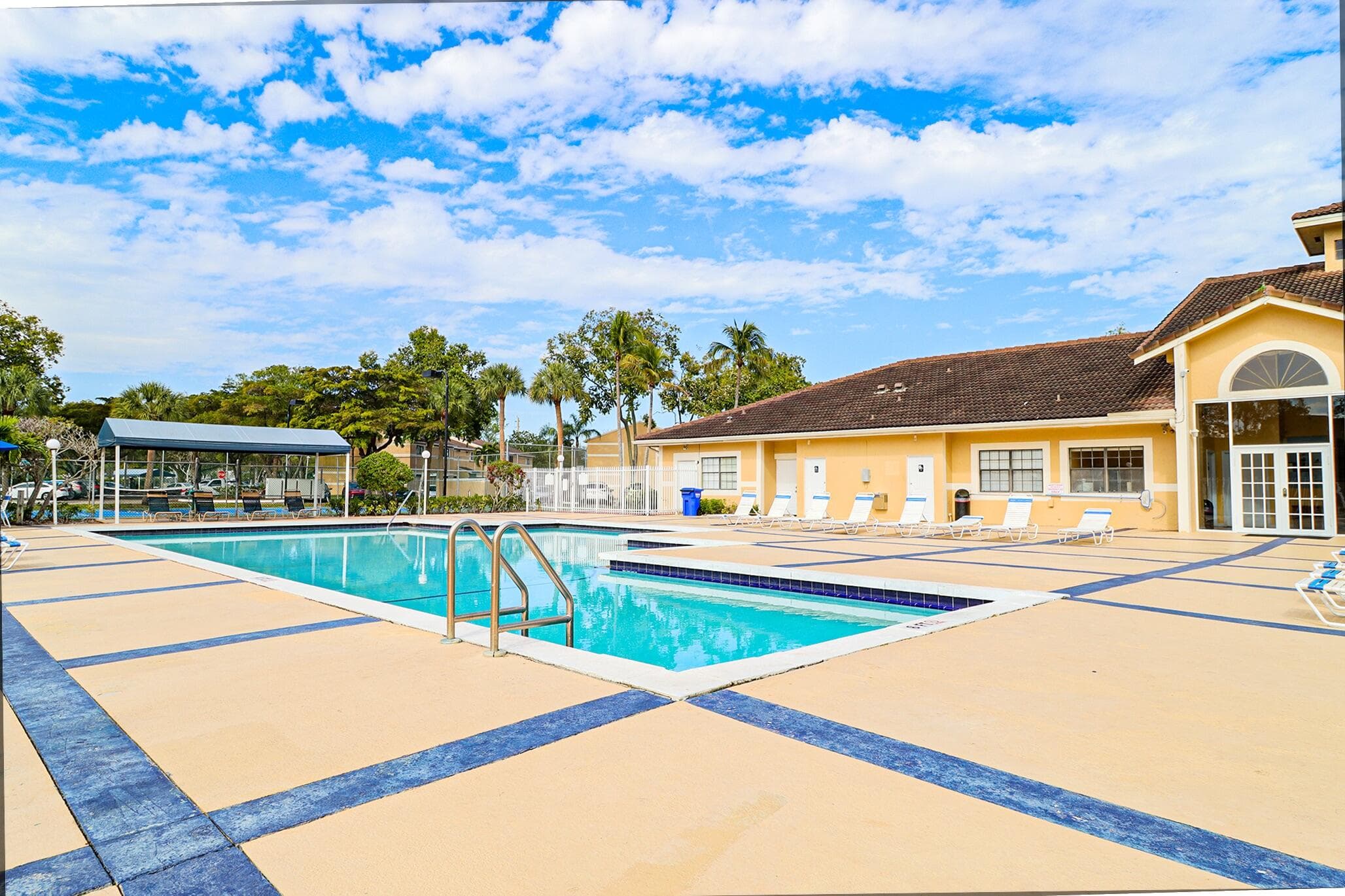 450 Palm Circle 106, Pembroke Pines, FL 33025 — photo 59 of 87