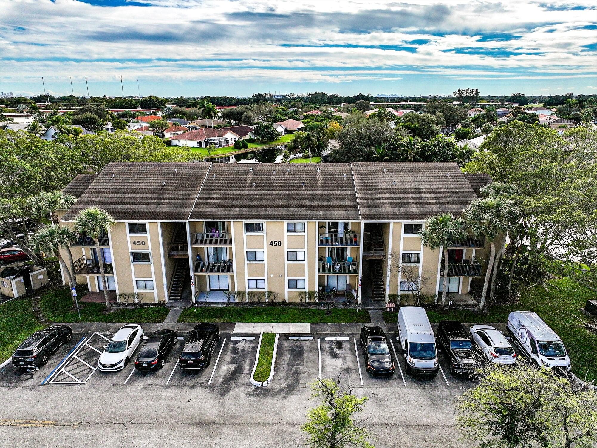 450 Palm Circle 106, Pembroke Pines, FL 33025 — photo 64 of 87