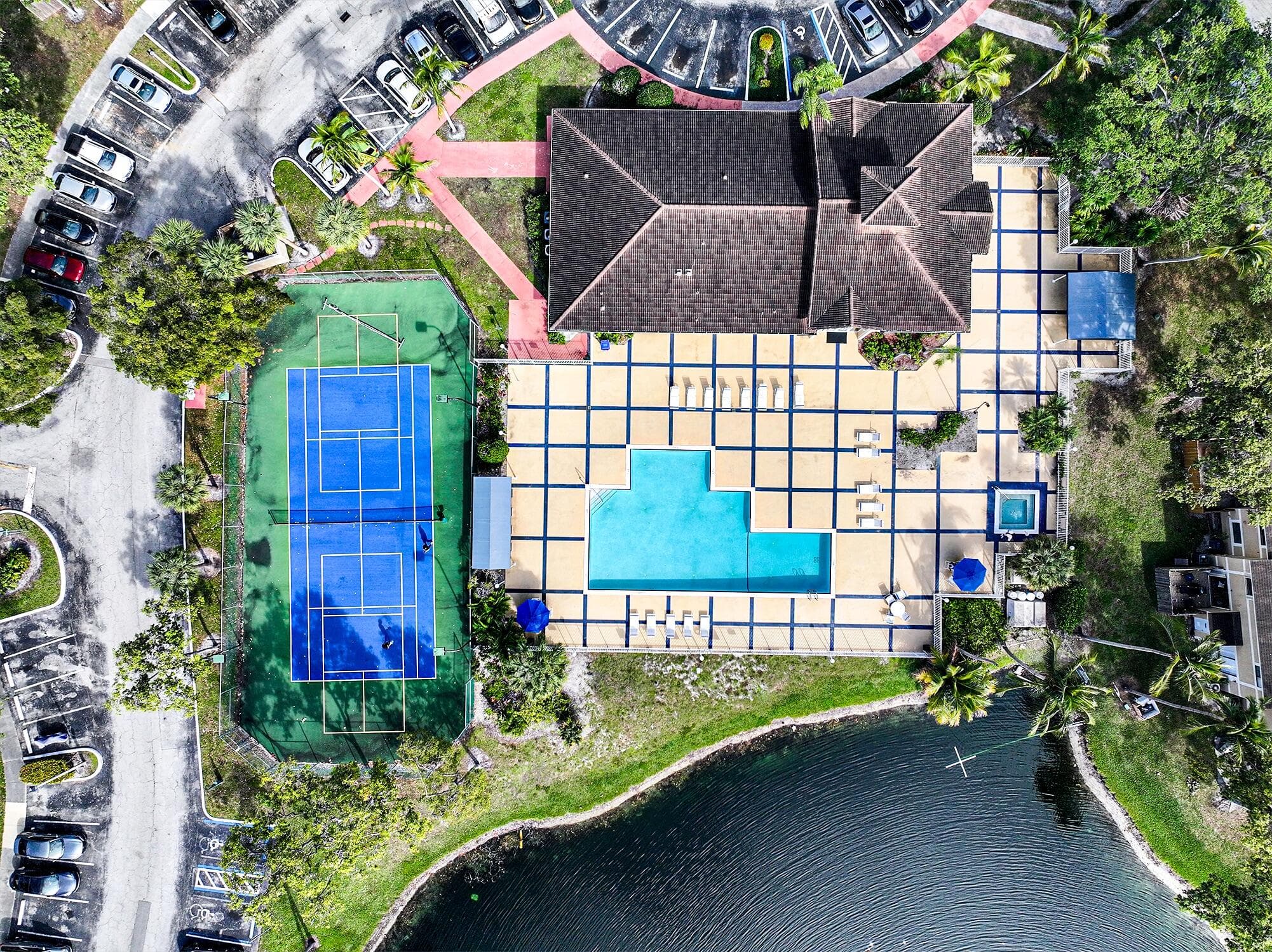 450 Palm Circle 106, Pembroke Pines, FL 33025 — photo 79 of 87