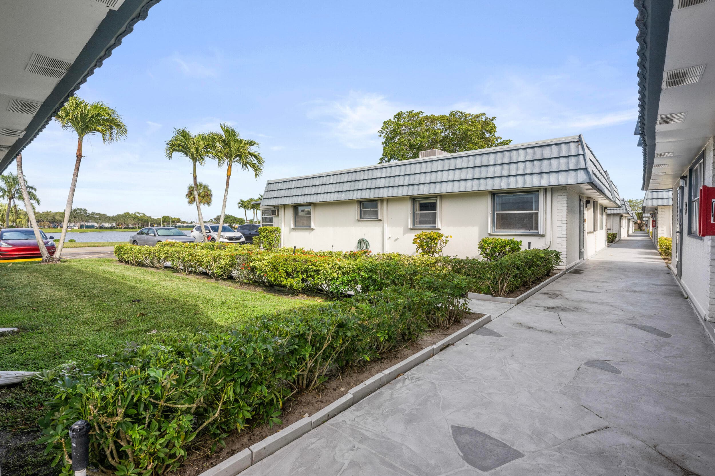 43 Waterford B, Delray Beach, FL 33446 — photo 3 of 30