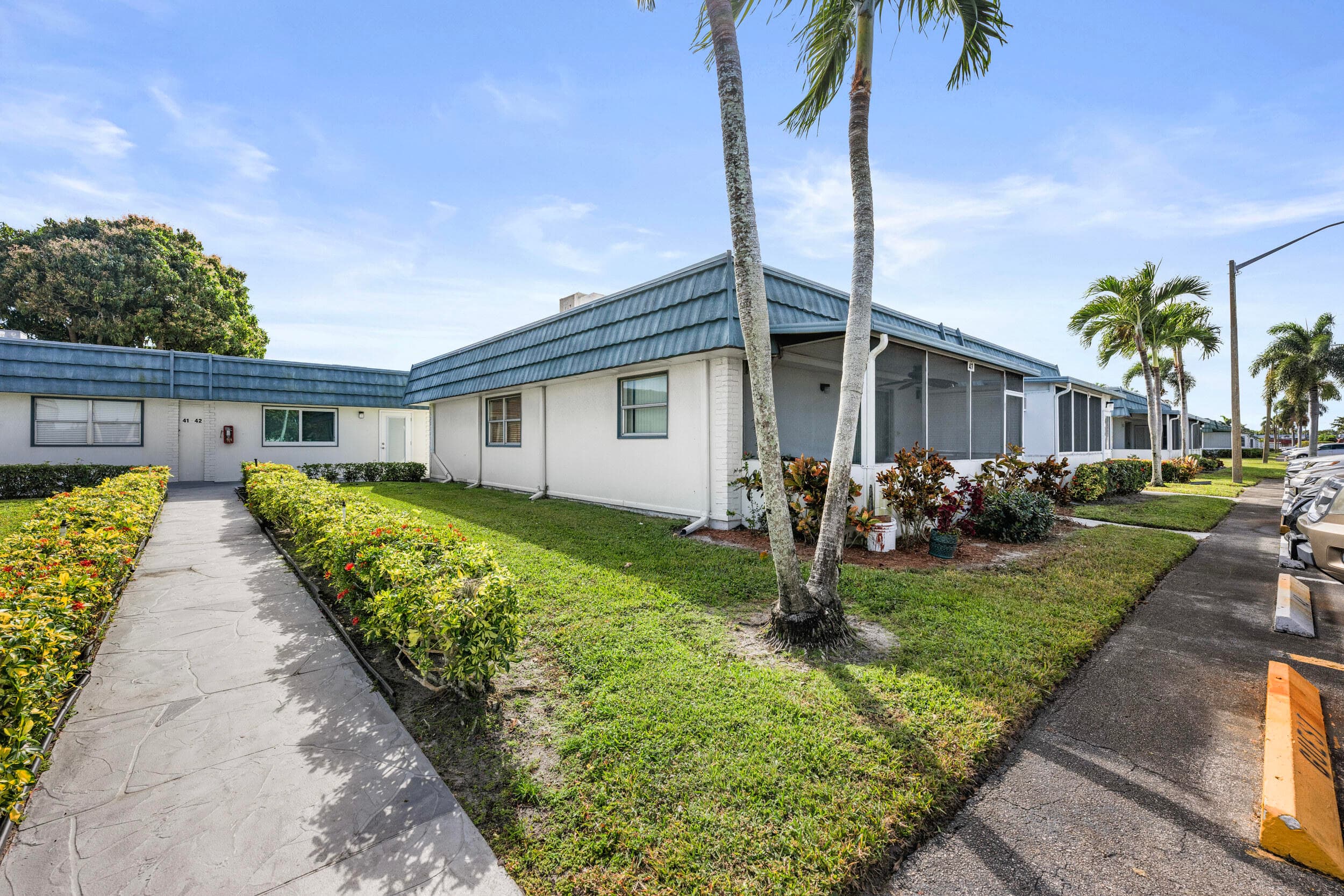 43 Waterford B, Delray Beach, FL 33446 — photo 4 of 30