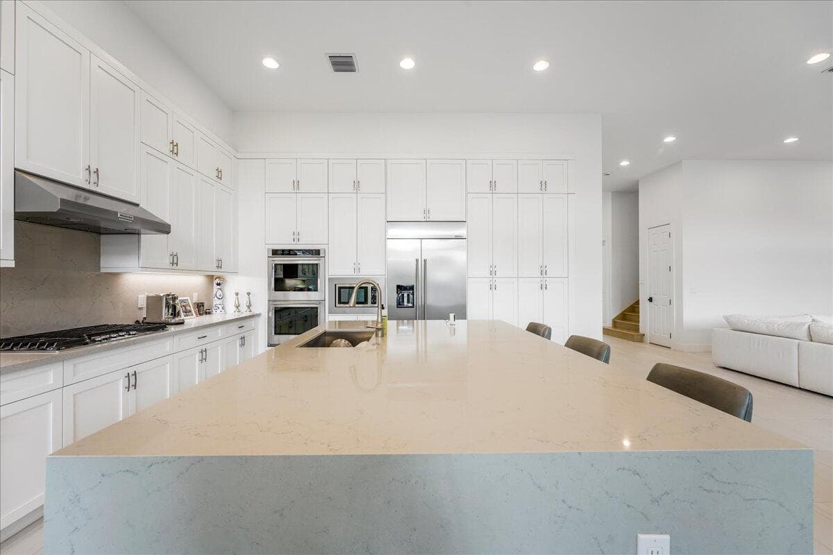 9093 Chauvet Way, Boca Raton, FL 33496 — photo 5 of 31