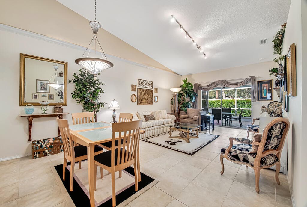 8482 Logia Circle, Boynton Beach, FL 33472 — photo 5 of 71
