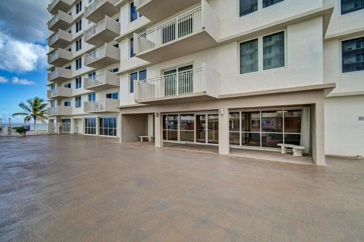 3221 S Ocean Boulevard 207, Highland Beach, FL 33487 — photo 8 of 63
