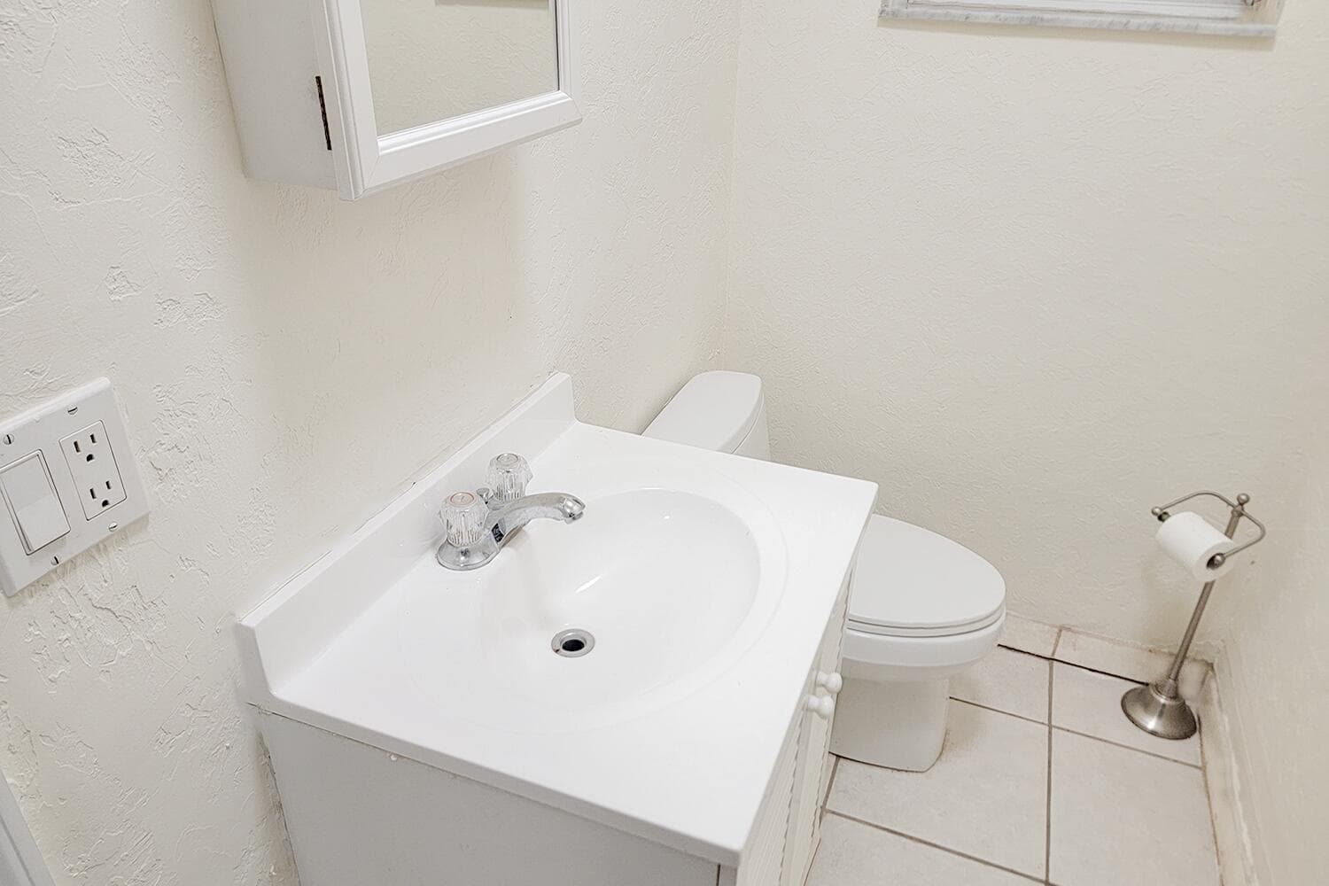 3211 Karen Drive, Delray Beach, FL 33483 — photo 16 of 29