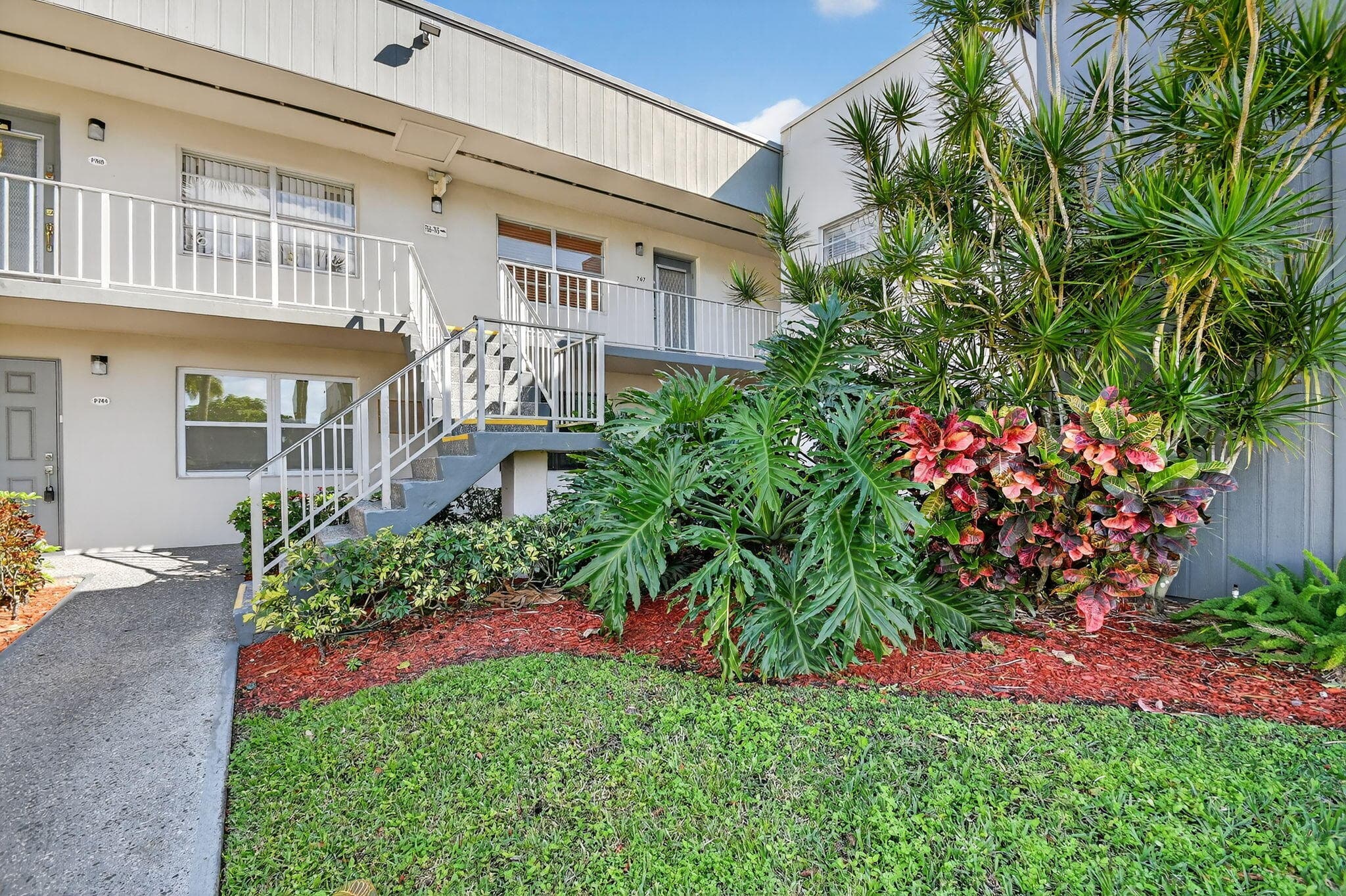 743 Burgundy P, Delray Beach, FL 33484 — photo 2 of 46