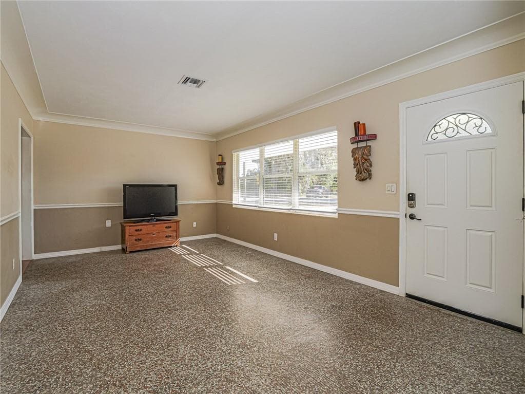 2049 50th Avenue, Vero Beach, FL 32966 — photo 5 of 31