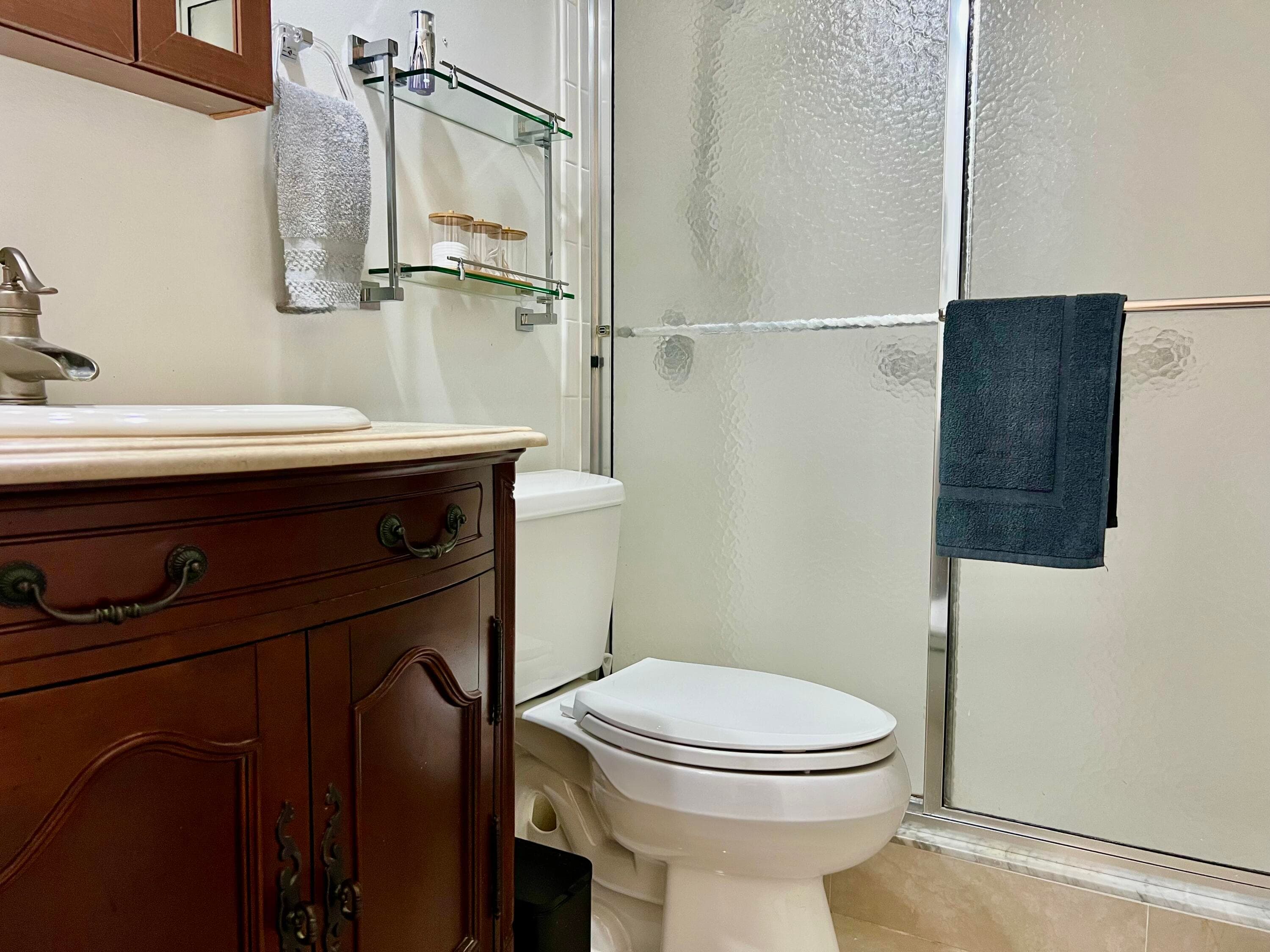 1011 Harwood C 1011, Deerfield Beach, FL 33442 — photo 25 of 46