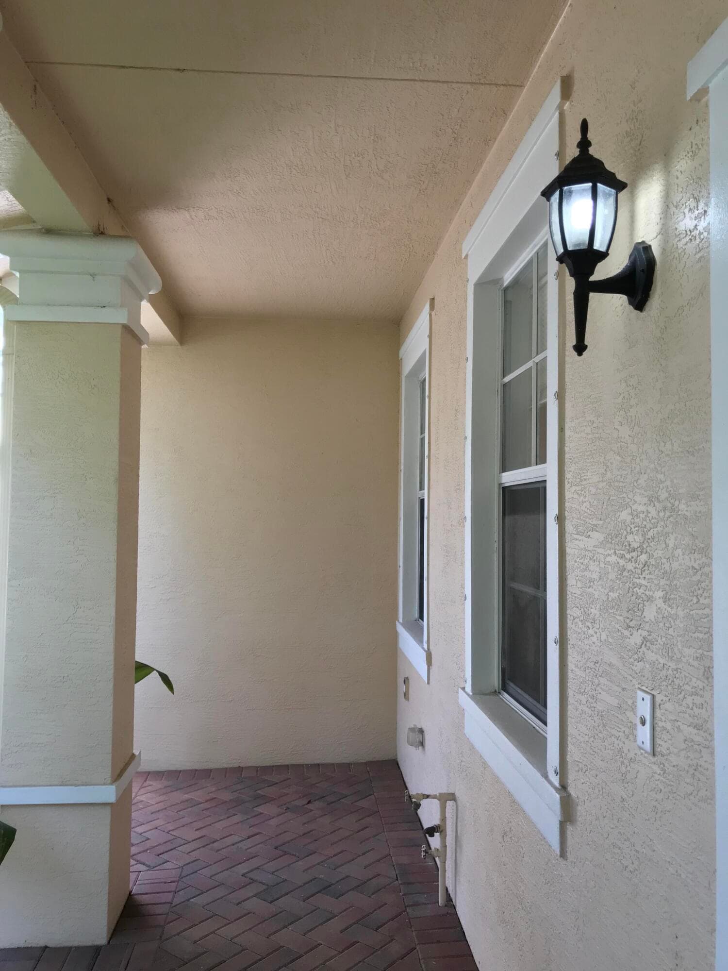 141 E Thatch Palm Circle, Jupiter, FL 33458 — photo 2 of 27