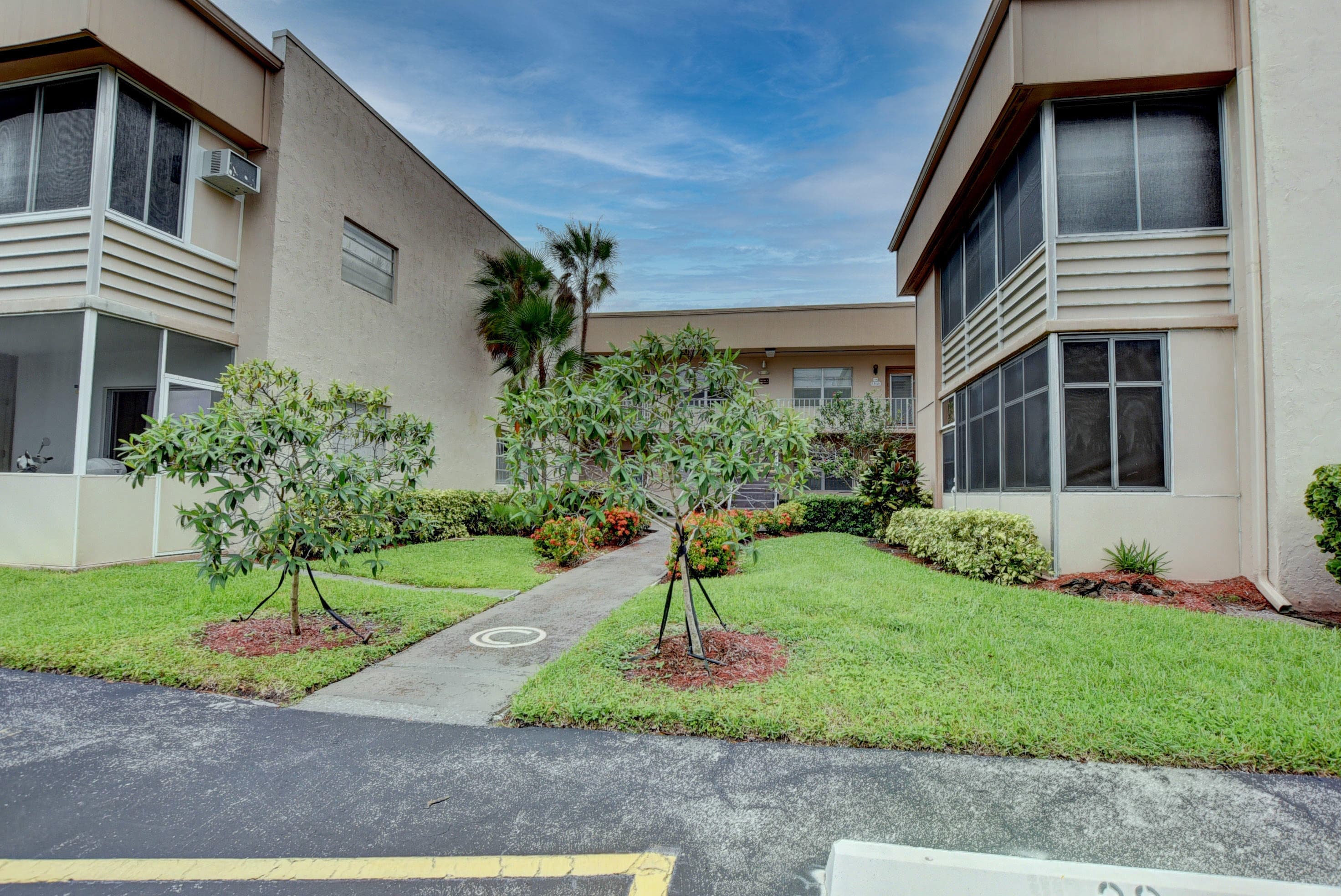 138 Flanders C, Delray Beach, FL 33484 — photo 1 of 28