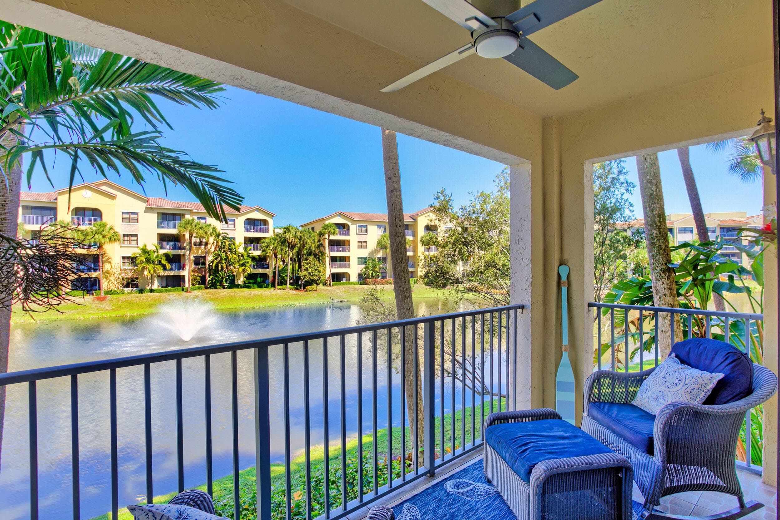 400 Uno Lago Drive 204, Juno Beach, FL 33408 — photo 2 of 44