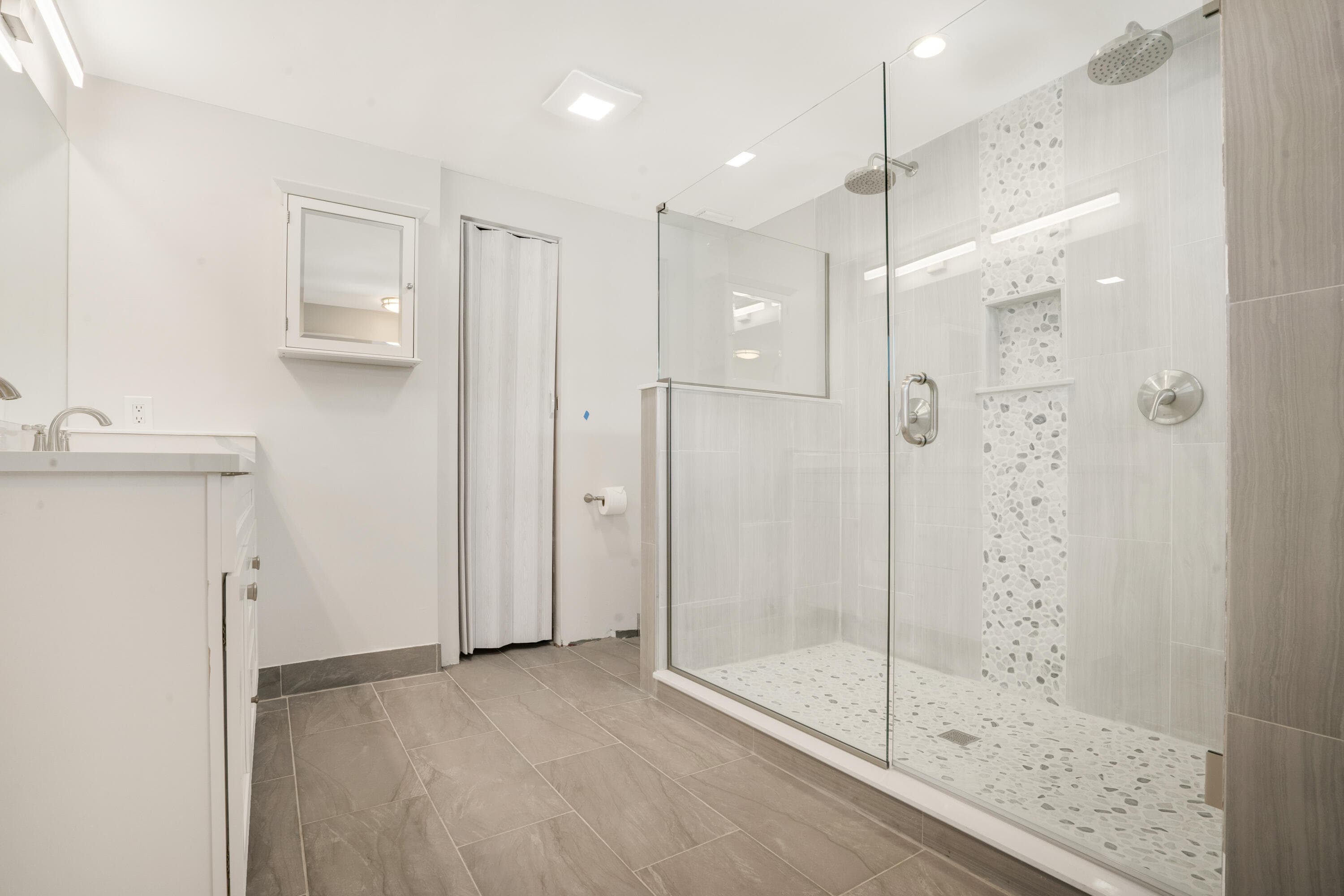 2649 Lake Drive 1, Singer Island, FL 33404 — photo 27 of 60