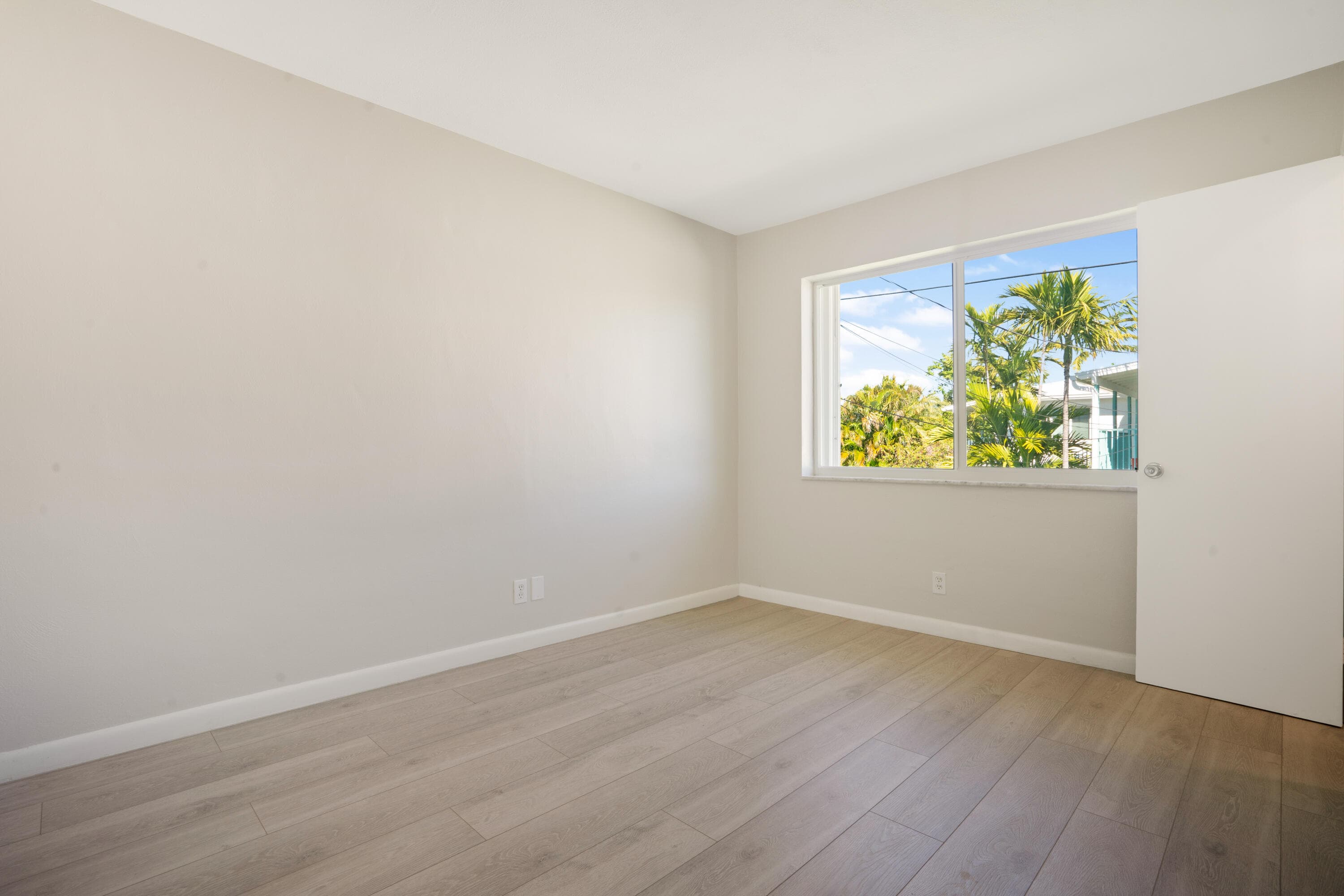 2649 Lake Drive 1, Singer Island, FL 33404 — photo 29 of 60